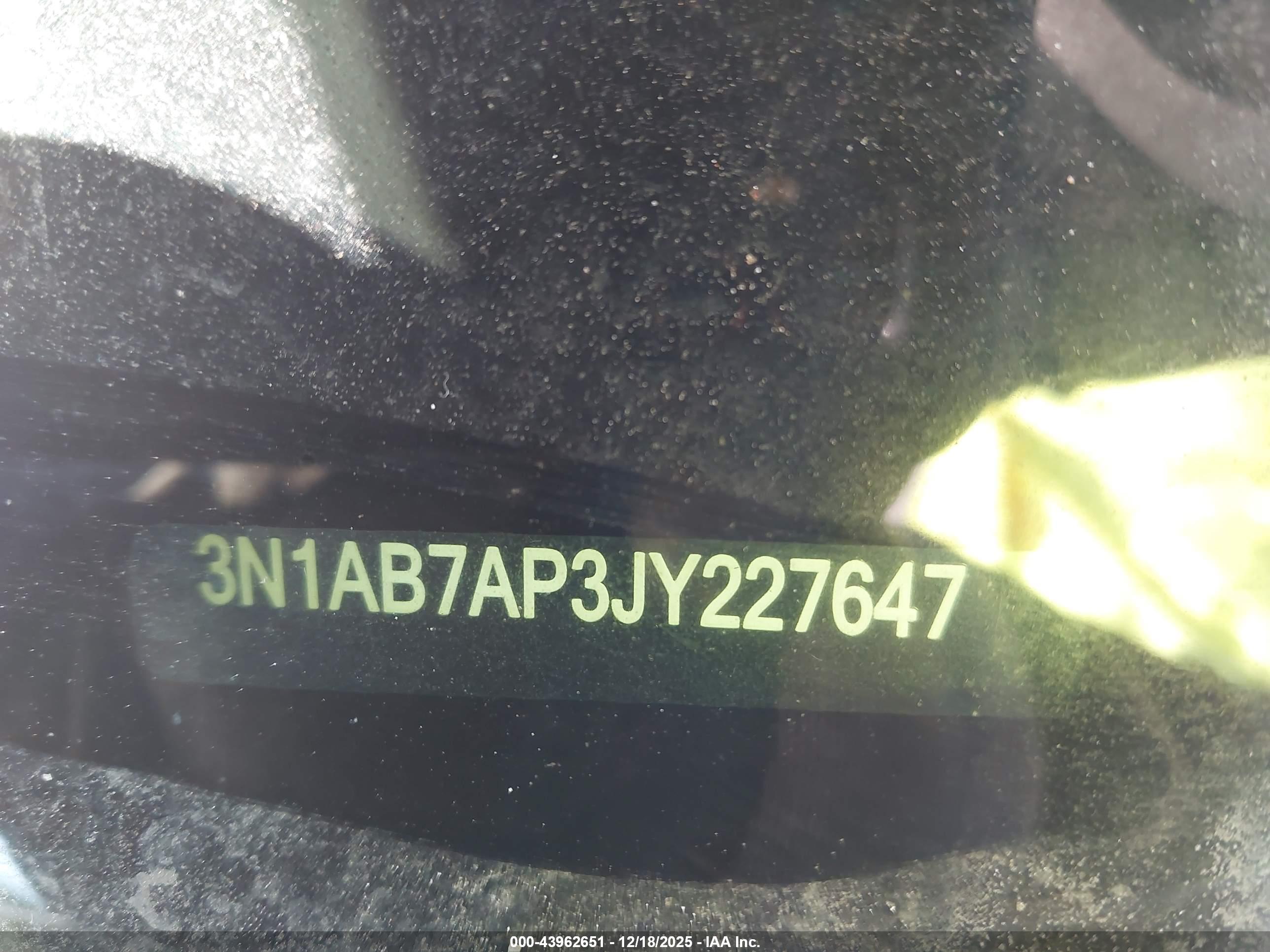 NISSAN SENTRA image 9
