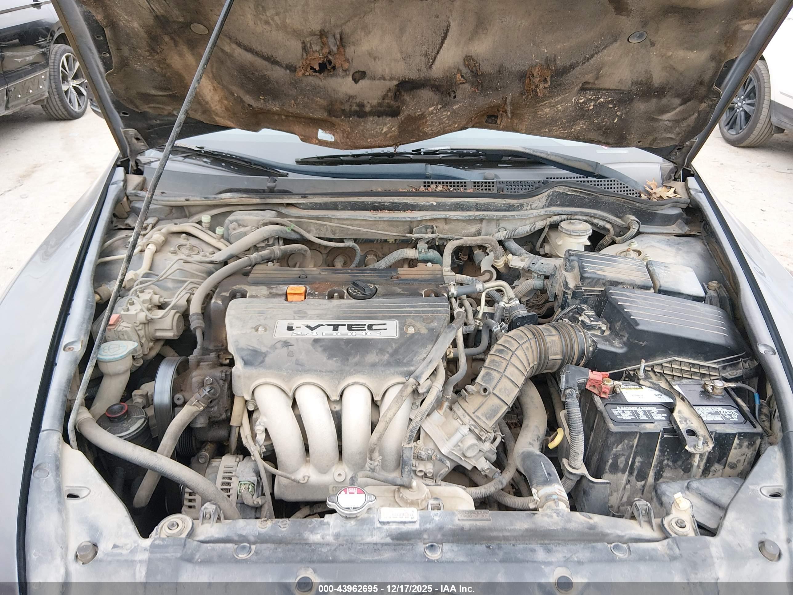 HONDA ACCORD image 10