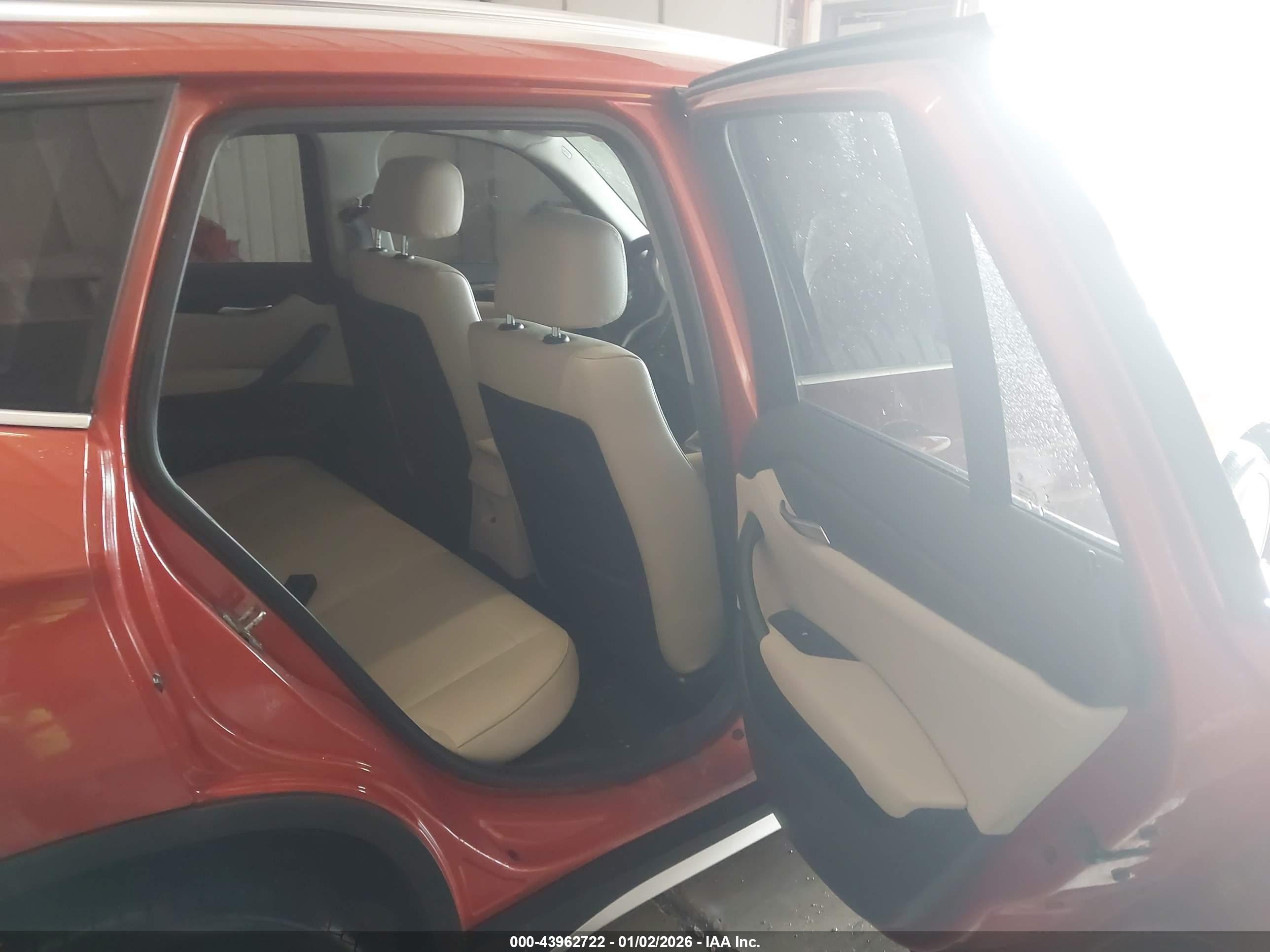 BMW X1 image 8