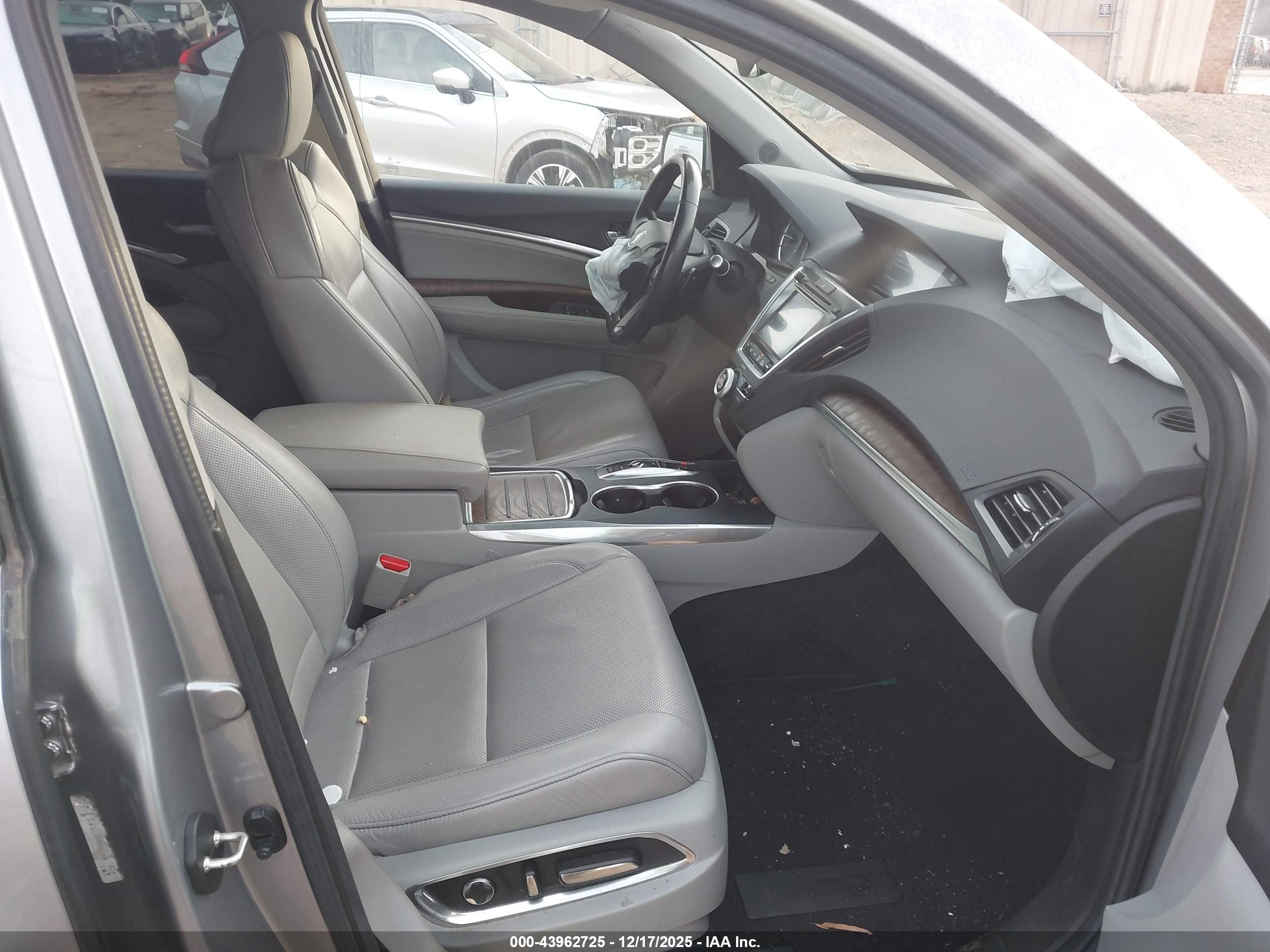 ACURA MDX image 5