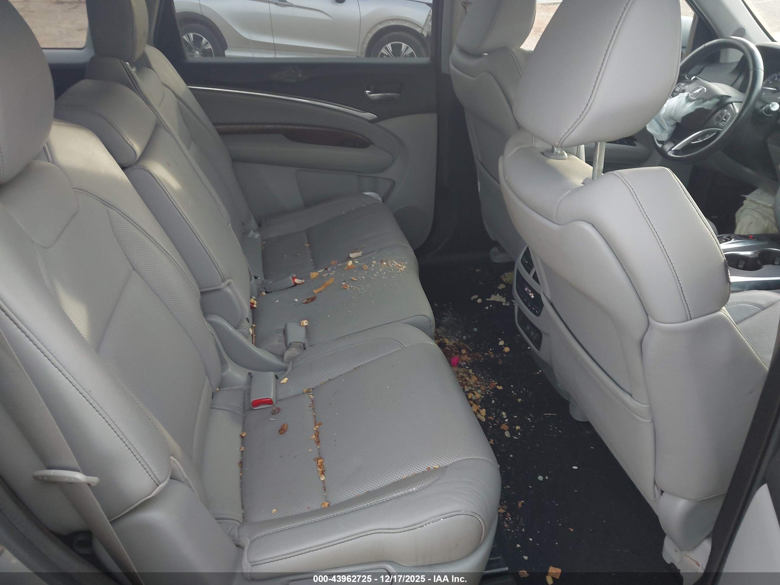 ACURA MDX image 8