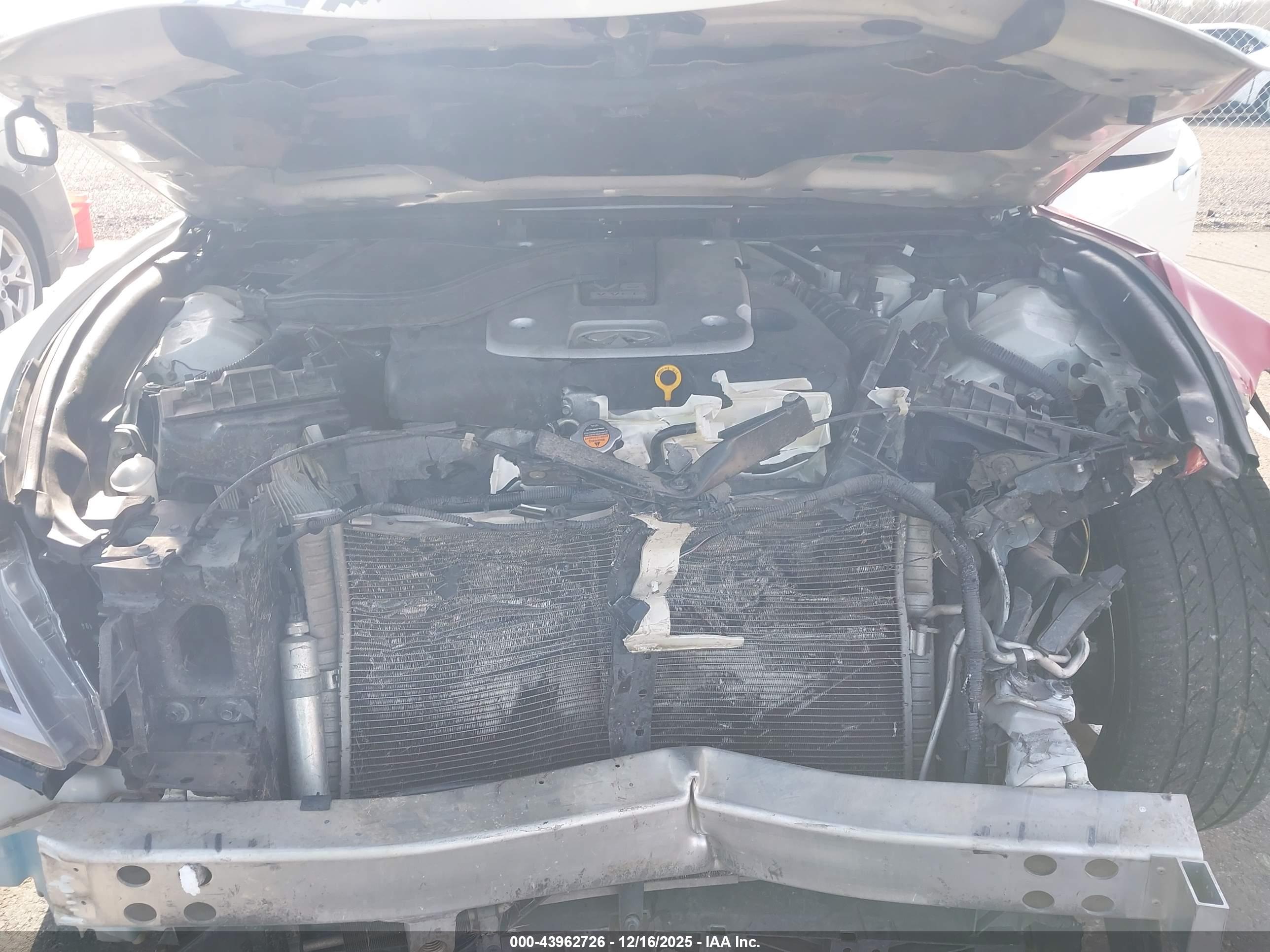 INFINITI G37 image 10