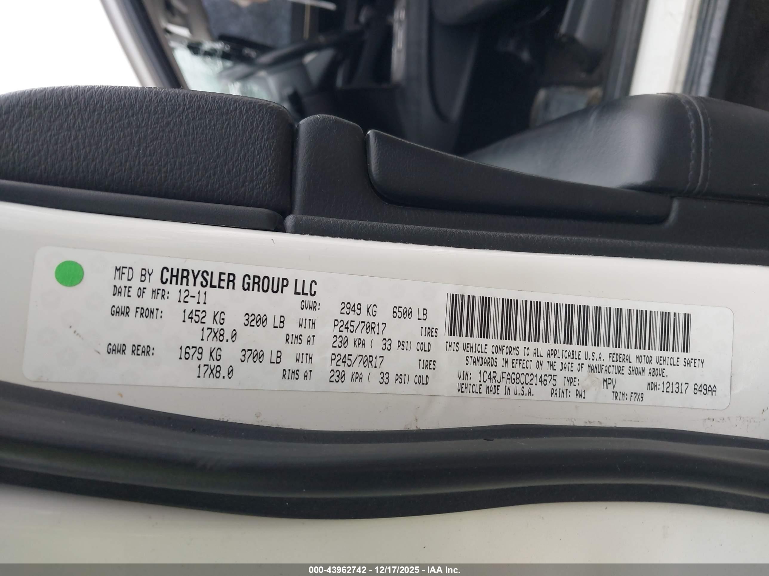 JEEP GRAND image 9