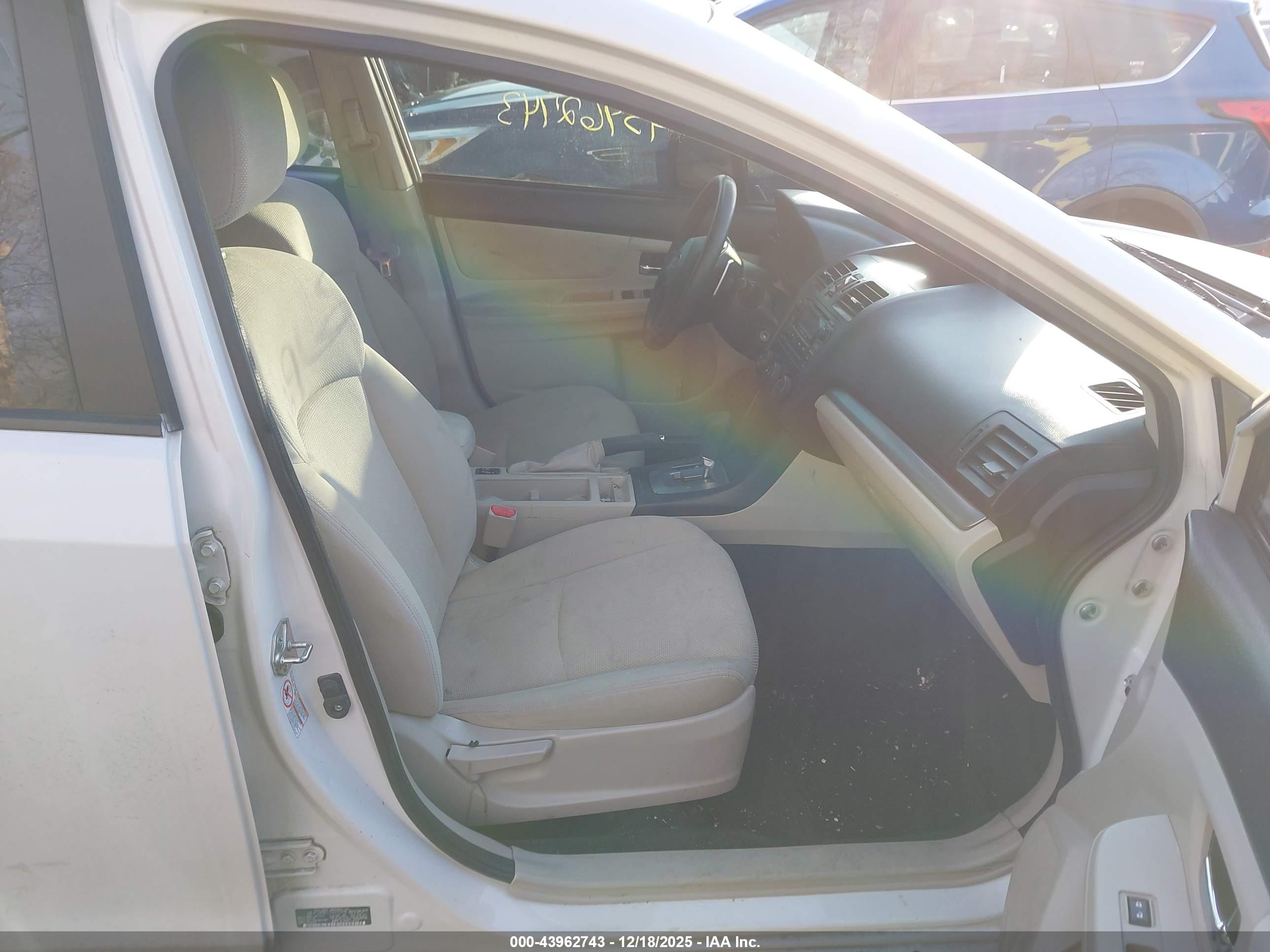 SUBARU XV image 5