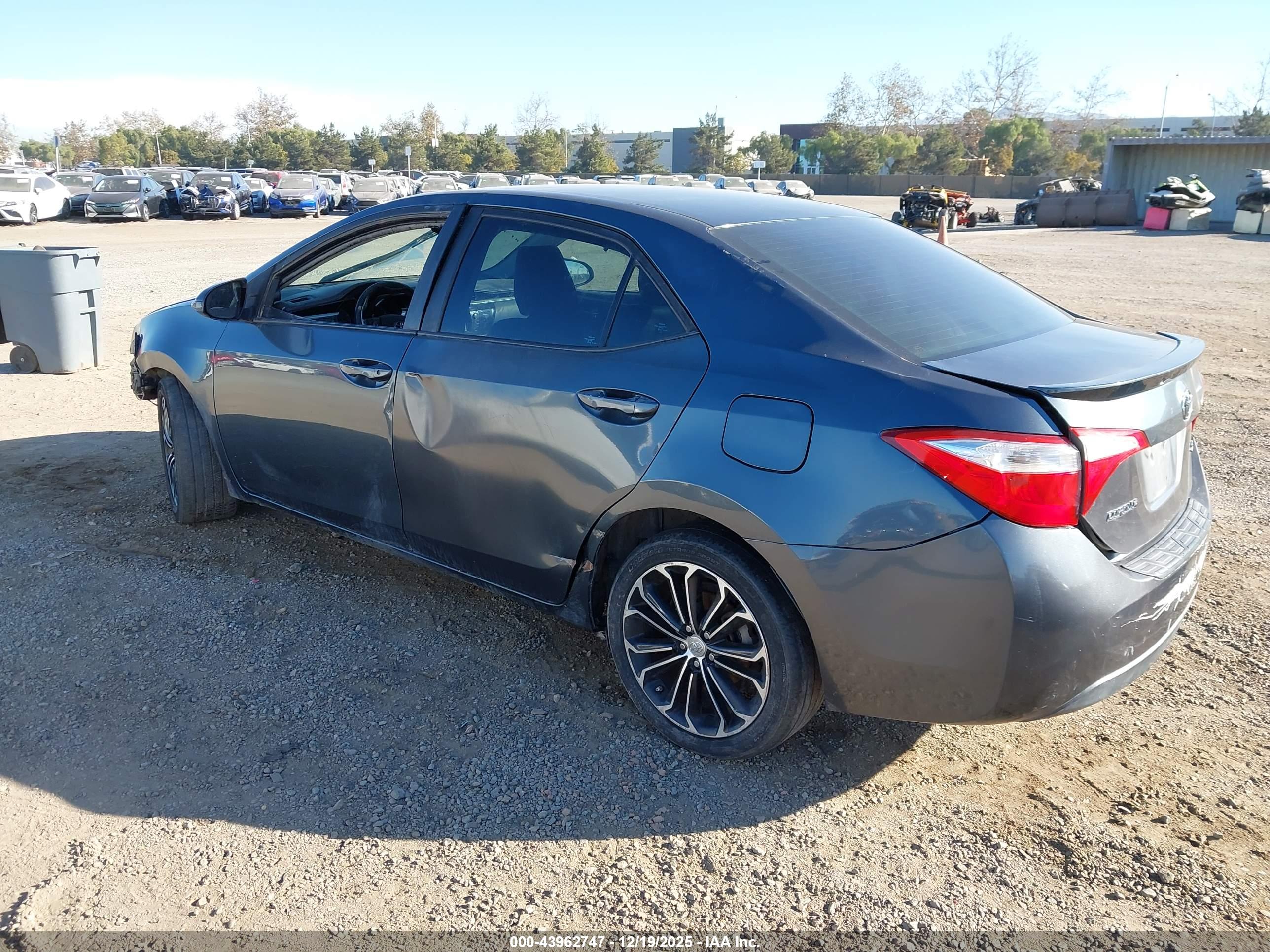 TOYOTA COROLLA image 3