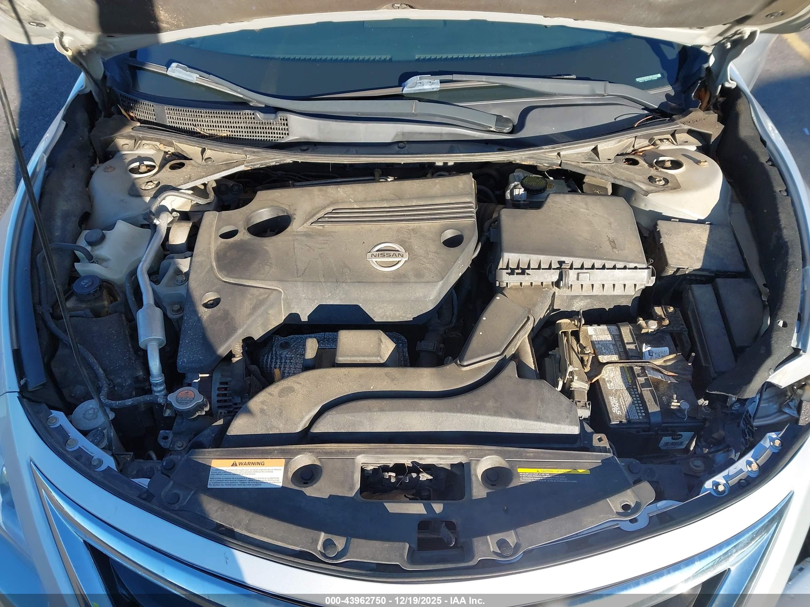 NISSAN ALTIMA image 10