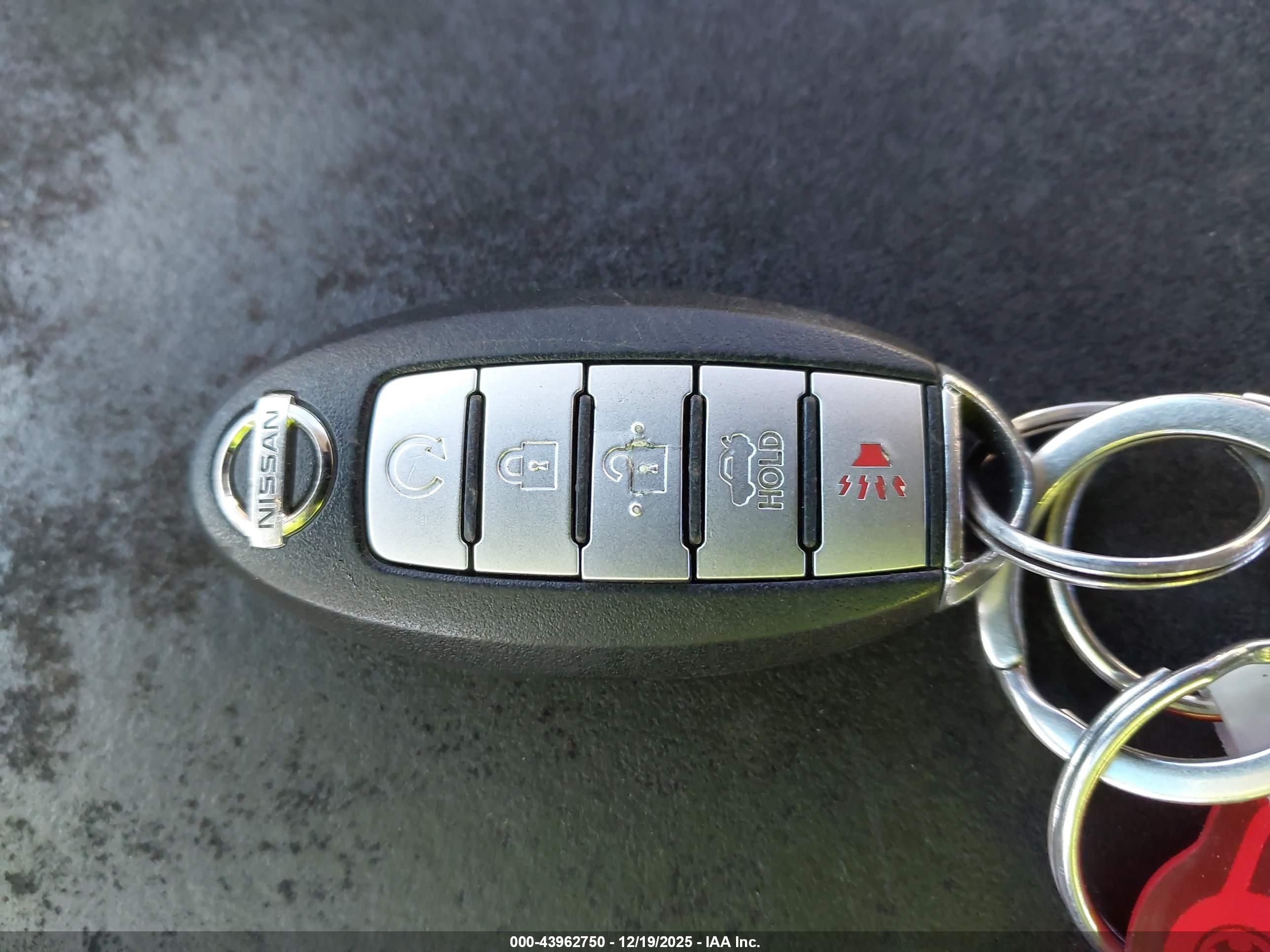 NISSAN ALTIMA image 11