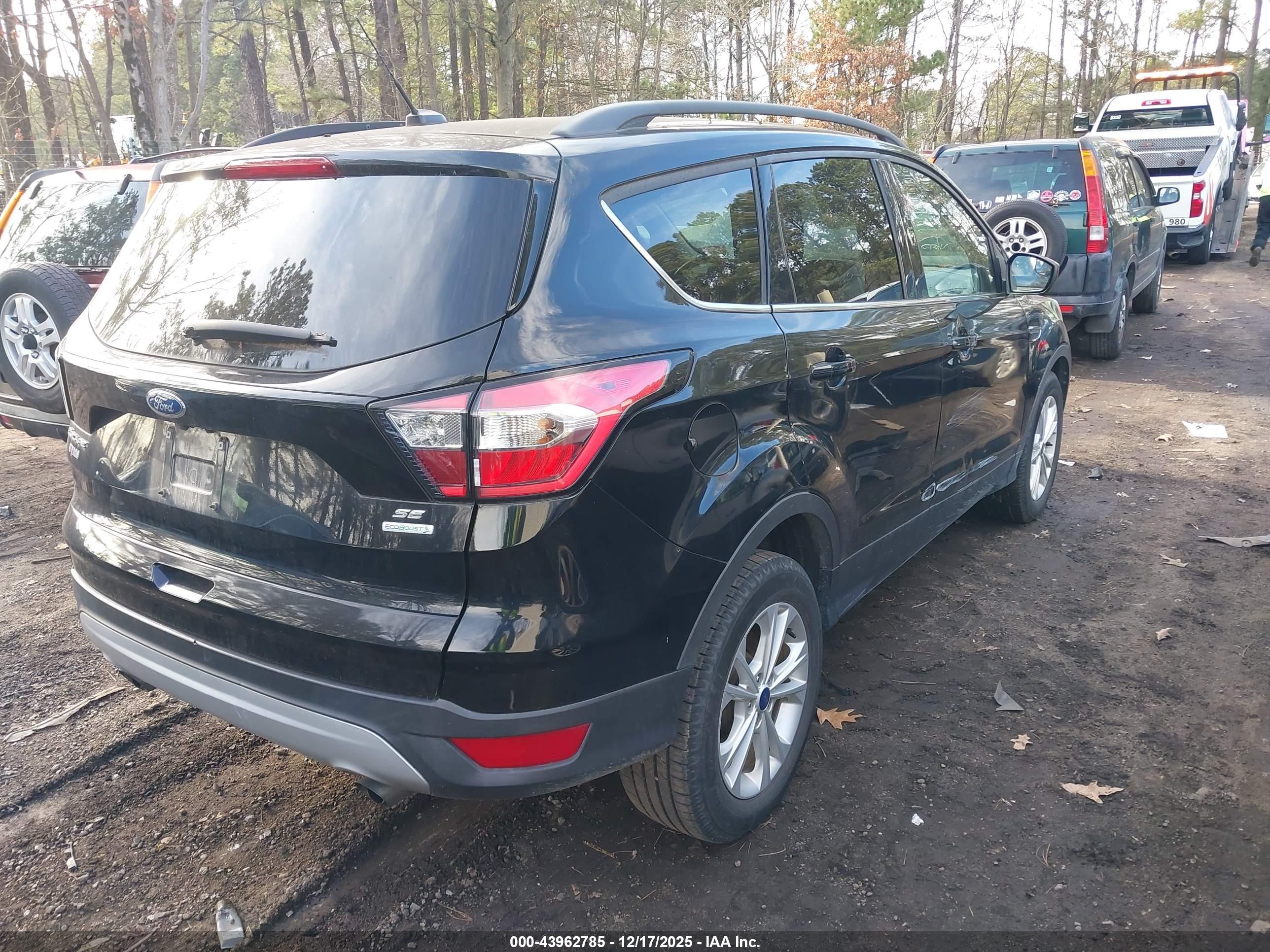 FORD ESCAPE image 4