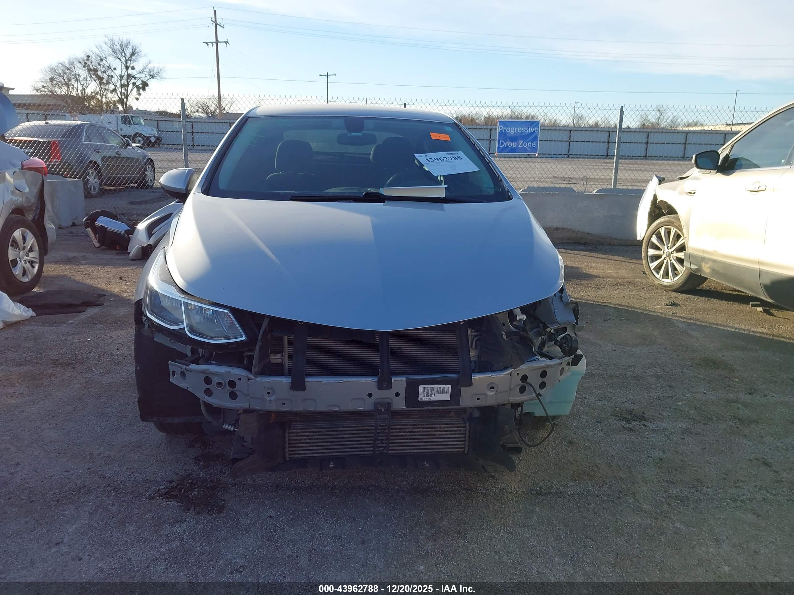 CHEVROLET CRUZE image 6