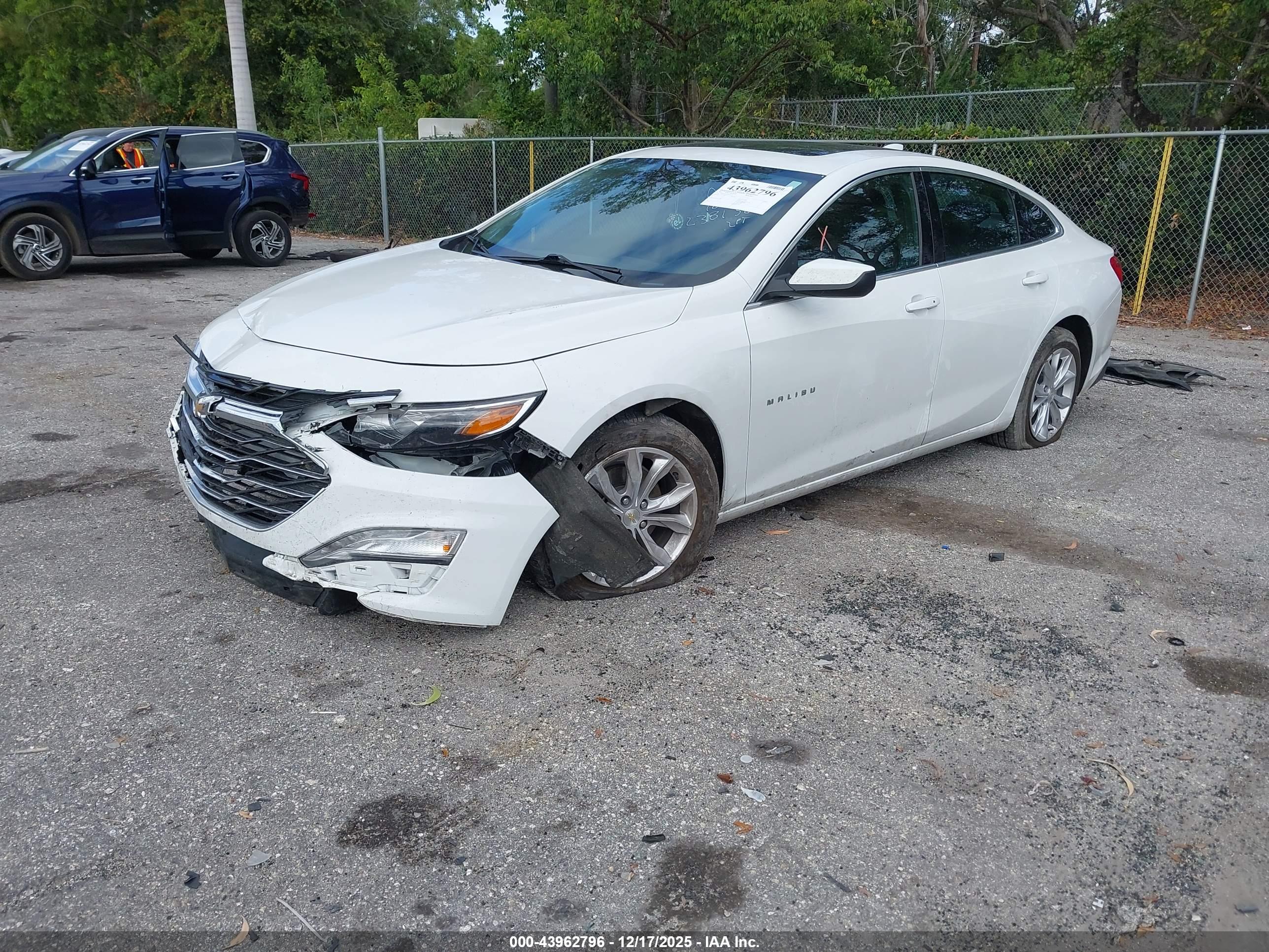 CHEVROLET MALIBU image 2