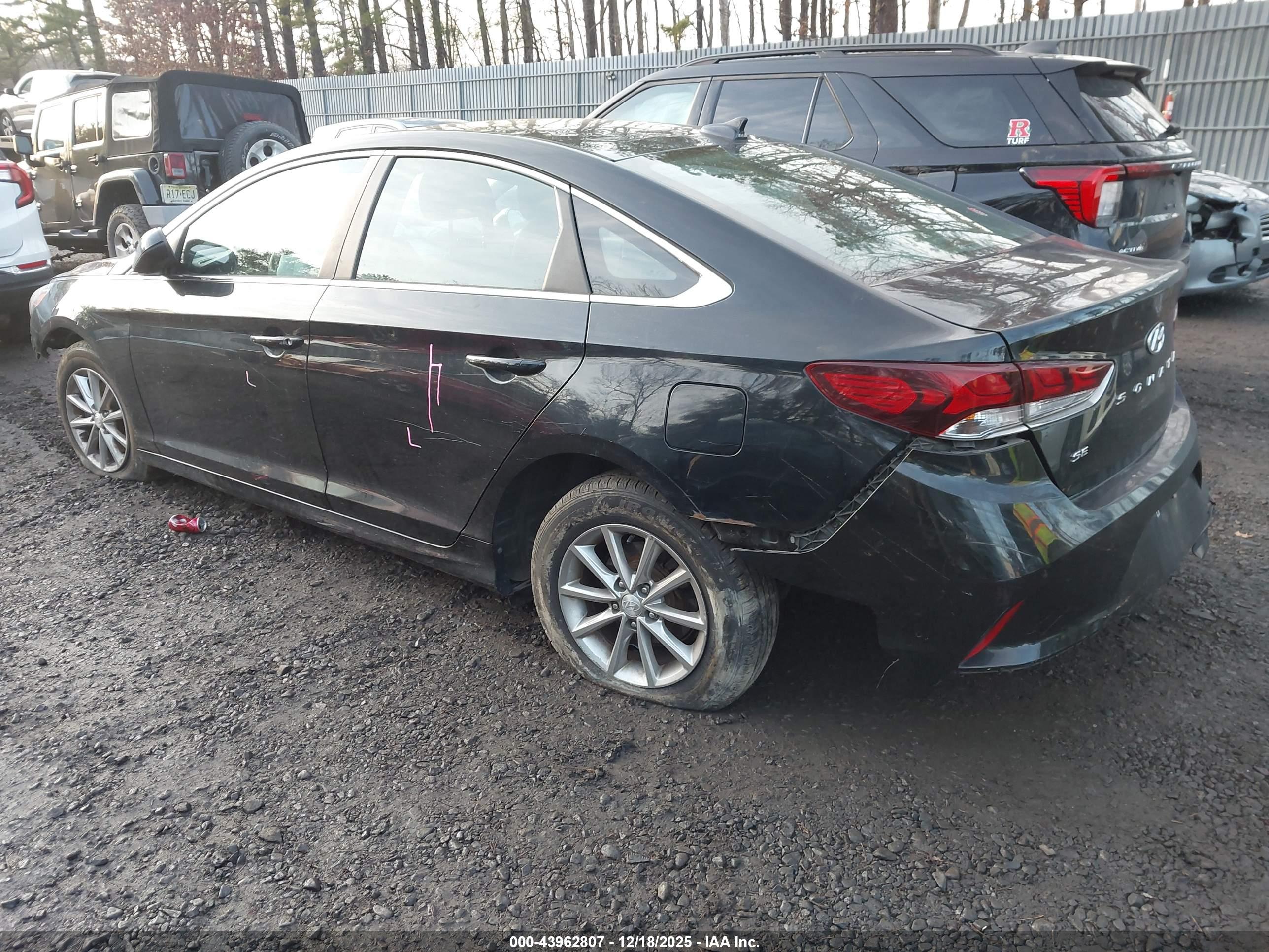 HYUNDAI SONATA image 3