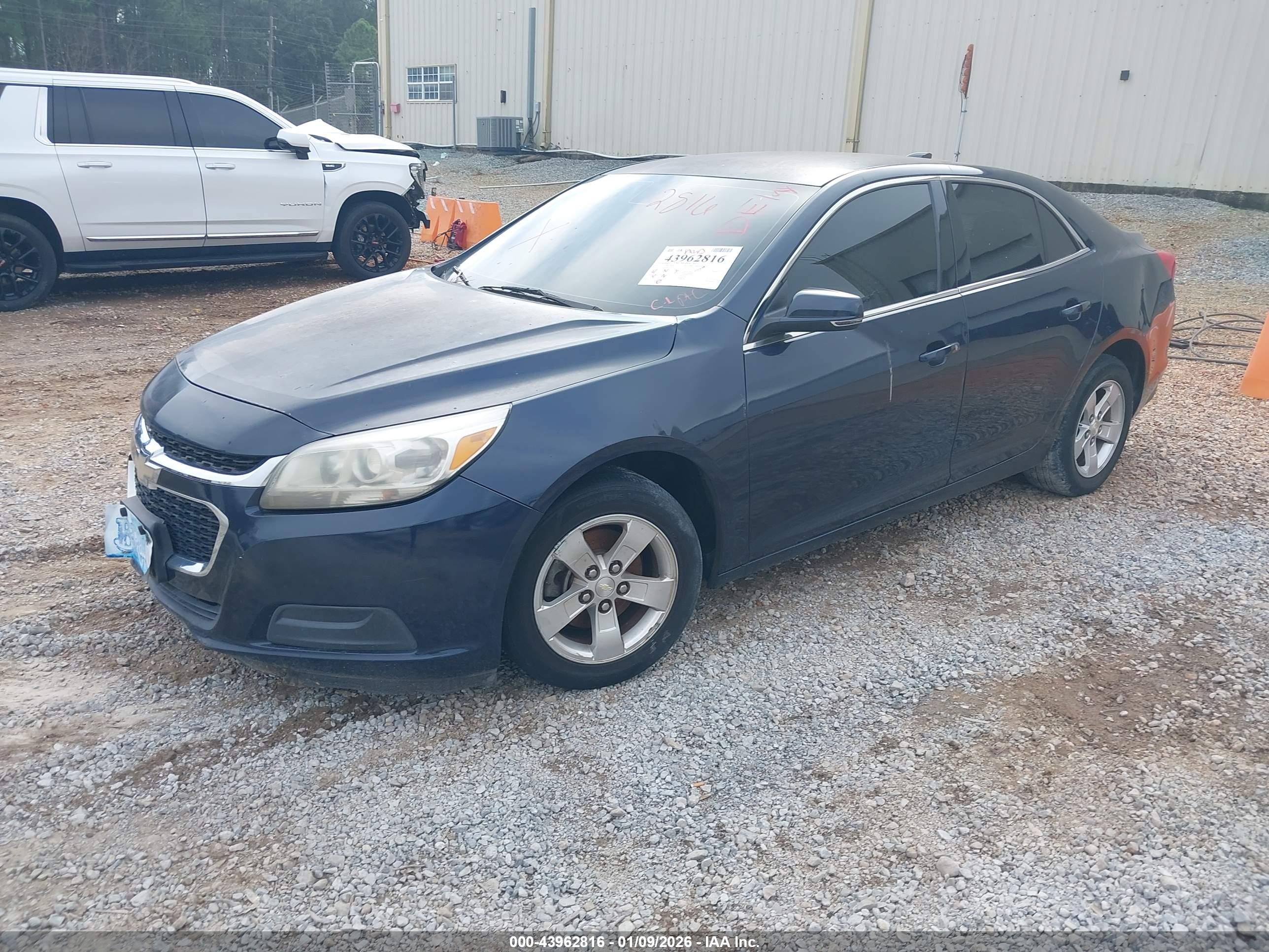 CHEVROLET MALIBU image 2