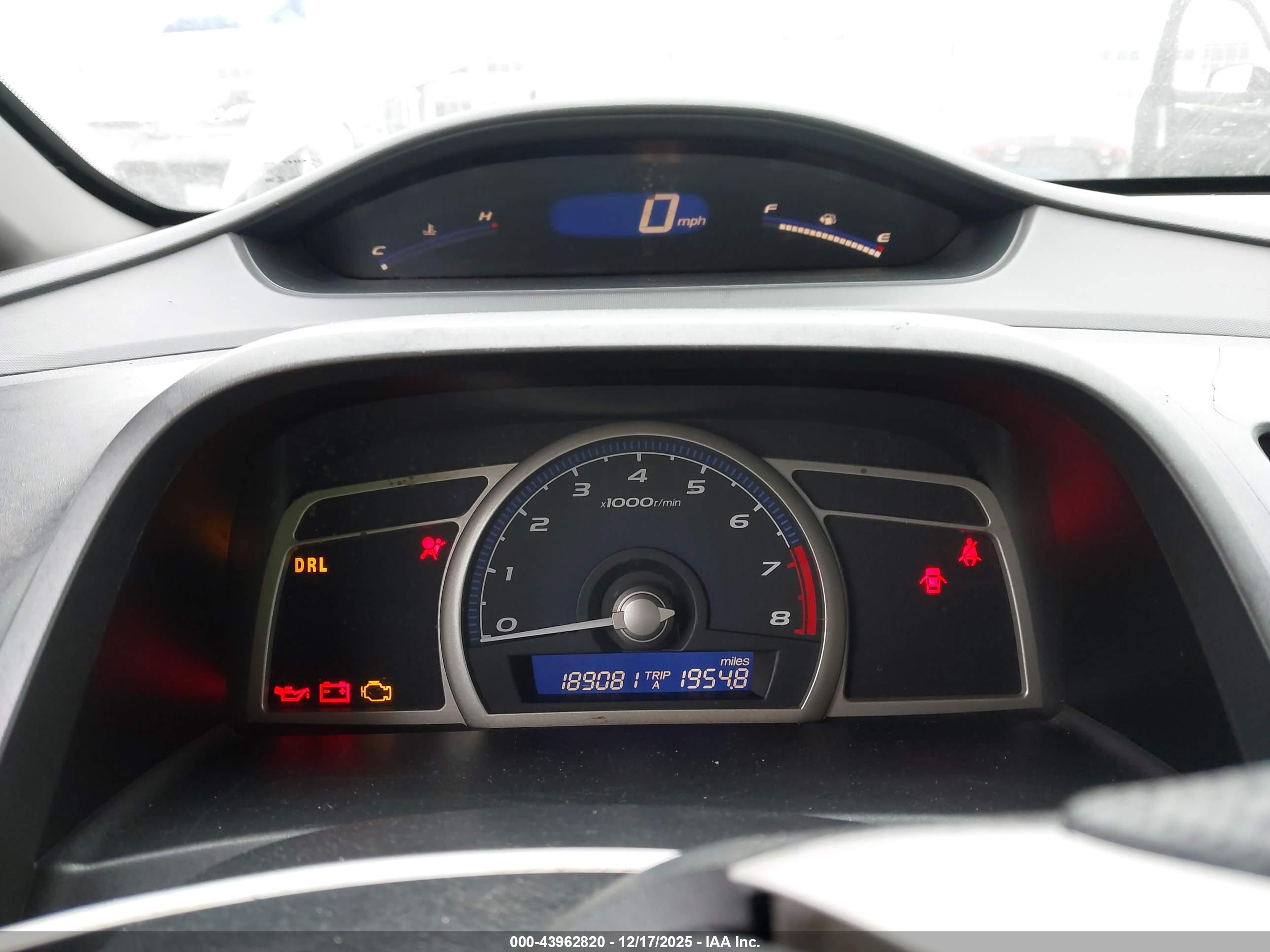 HONDA CIVIC image 7