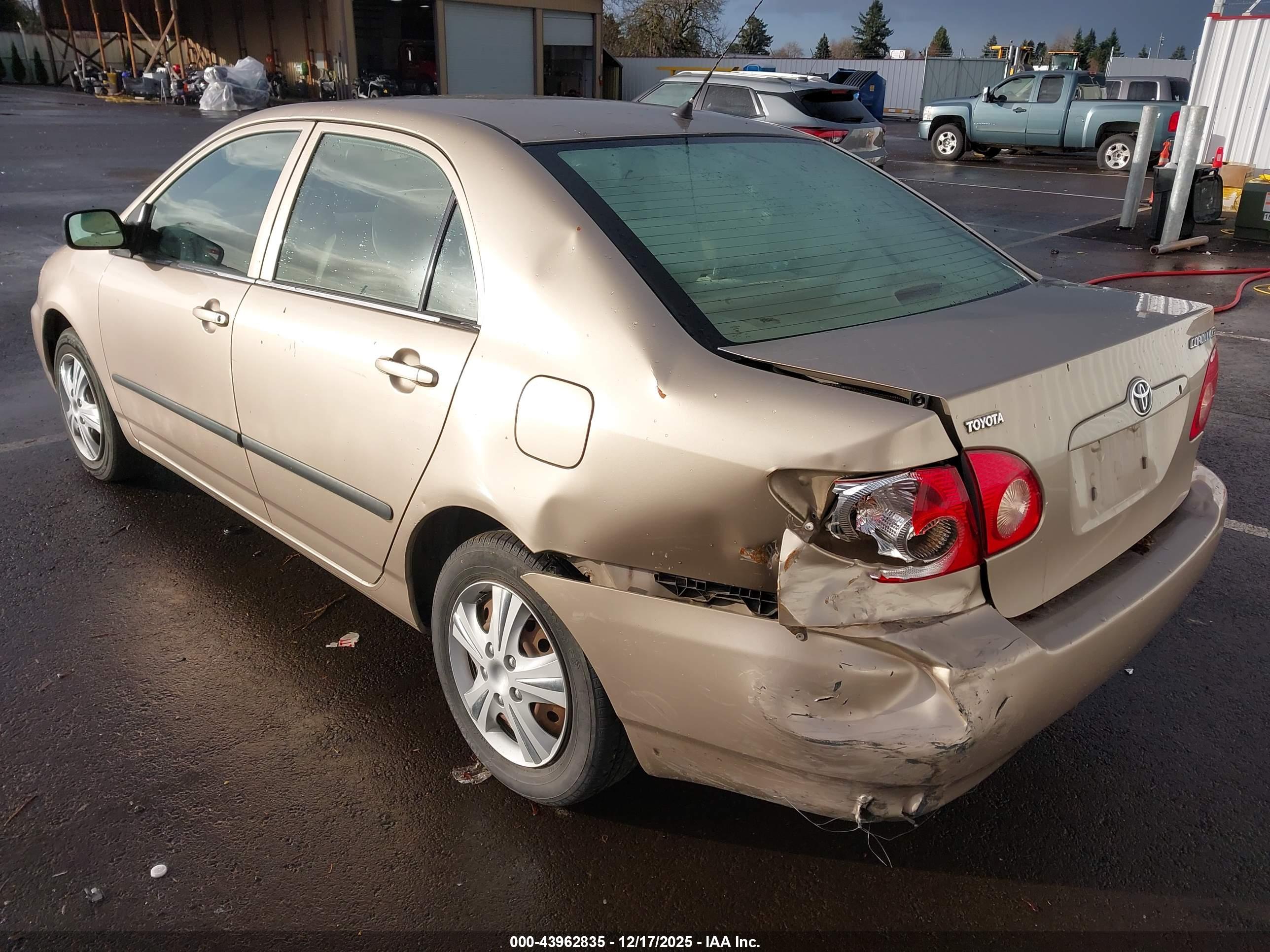 TOYOTA COROLLA image 3