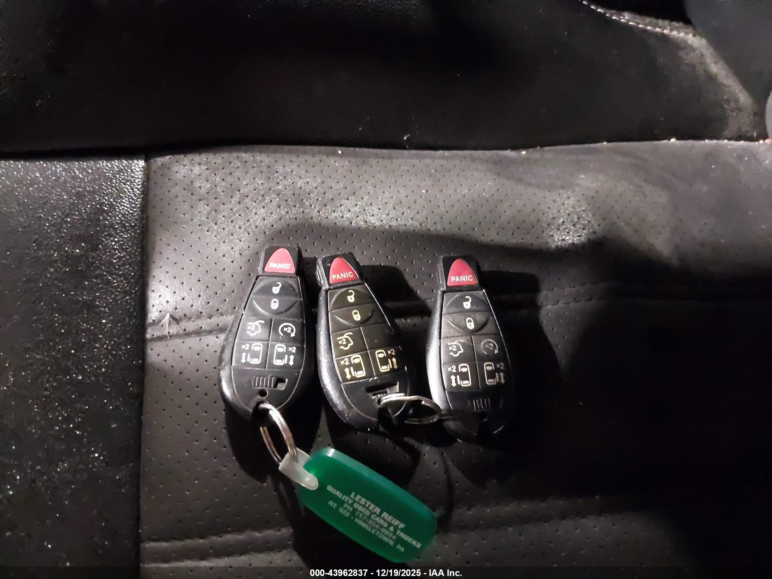 DODGE GRAND image 11