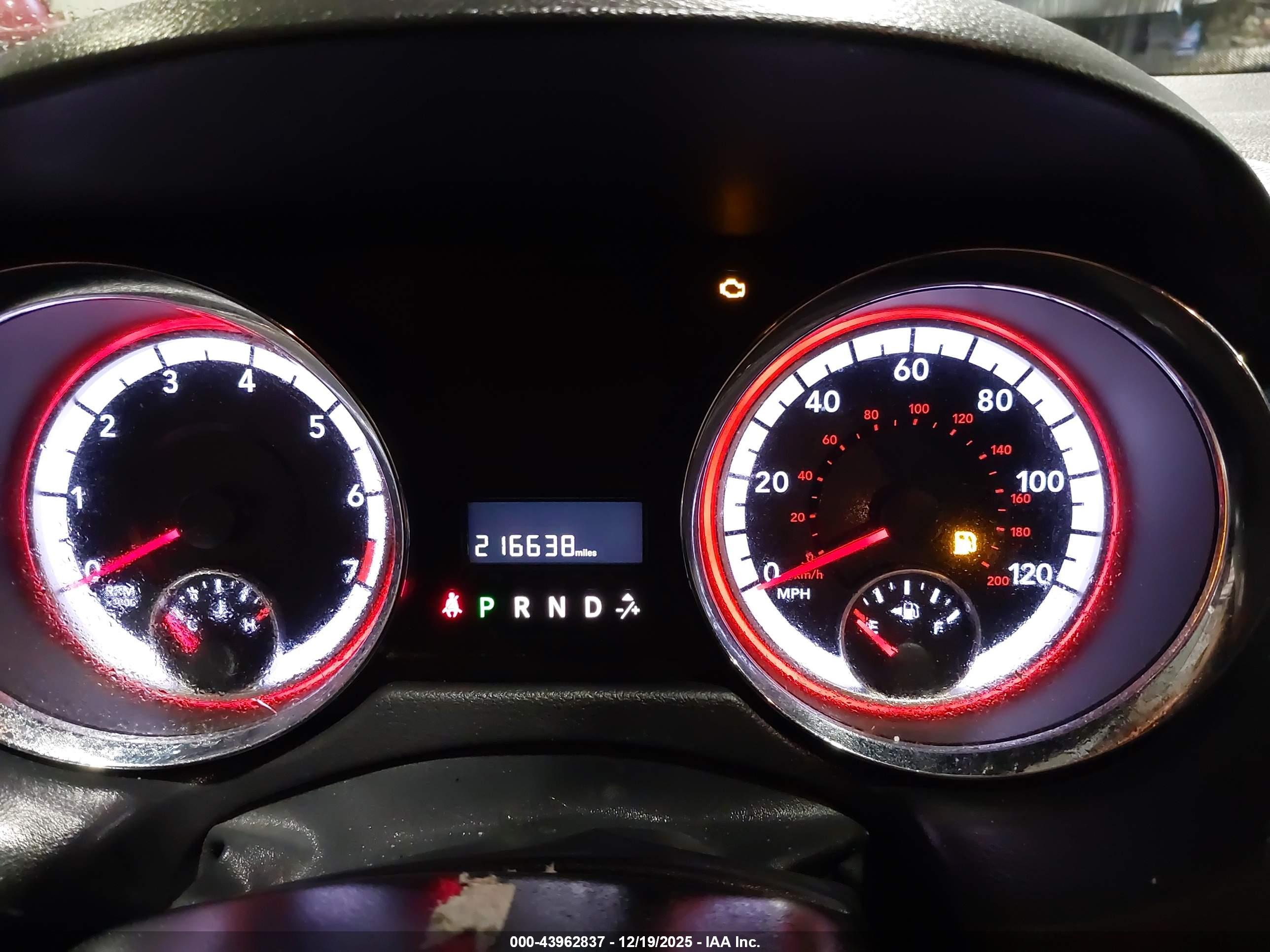 DODGE GRAND image 7