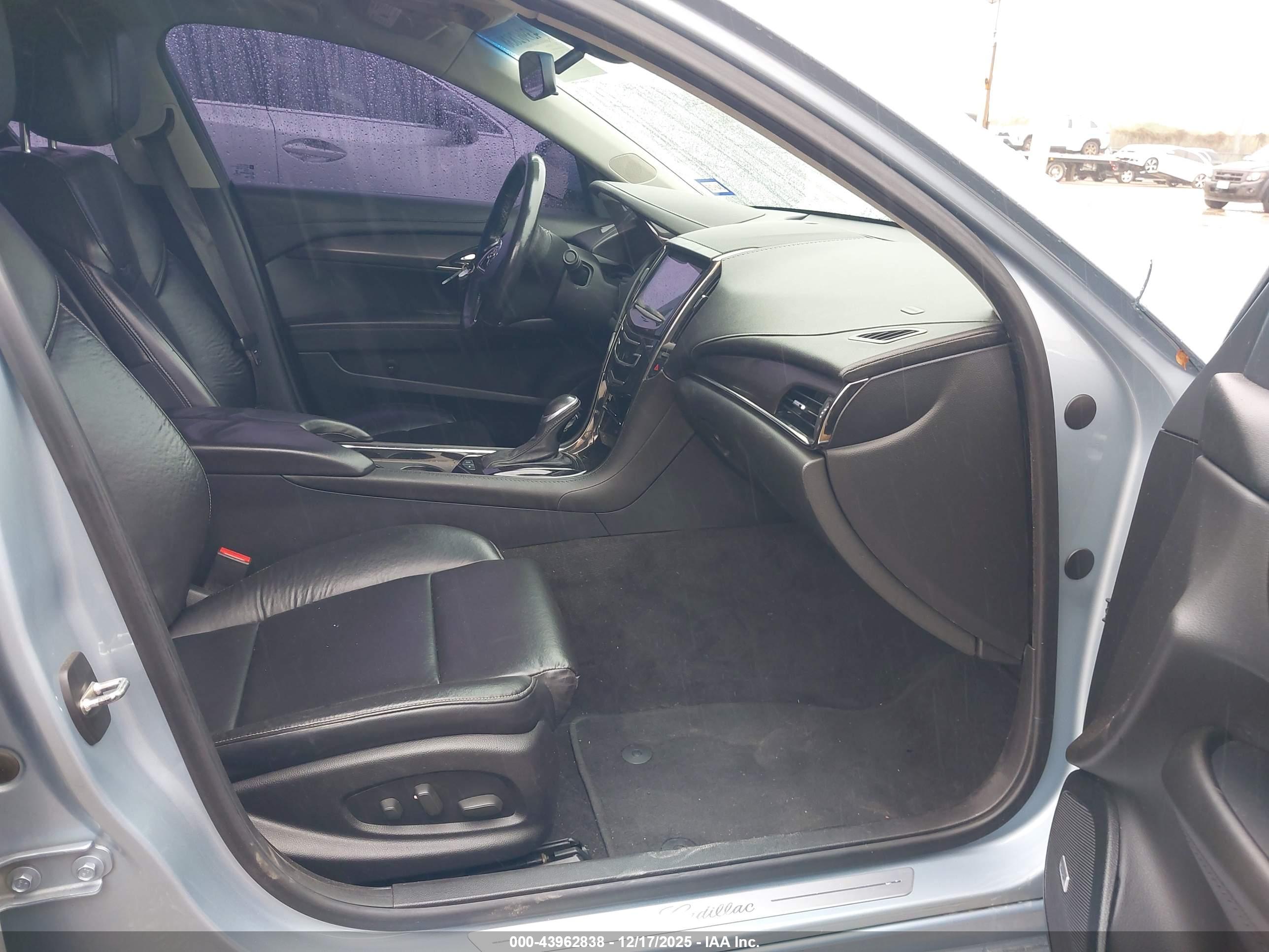 CADILLAC ATS image 5