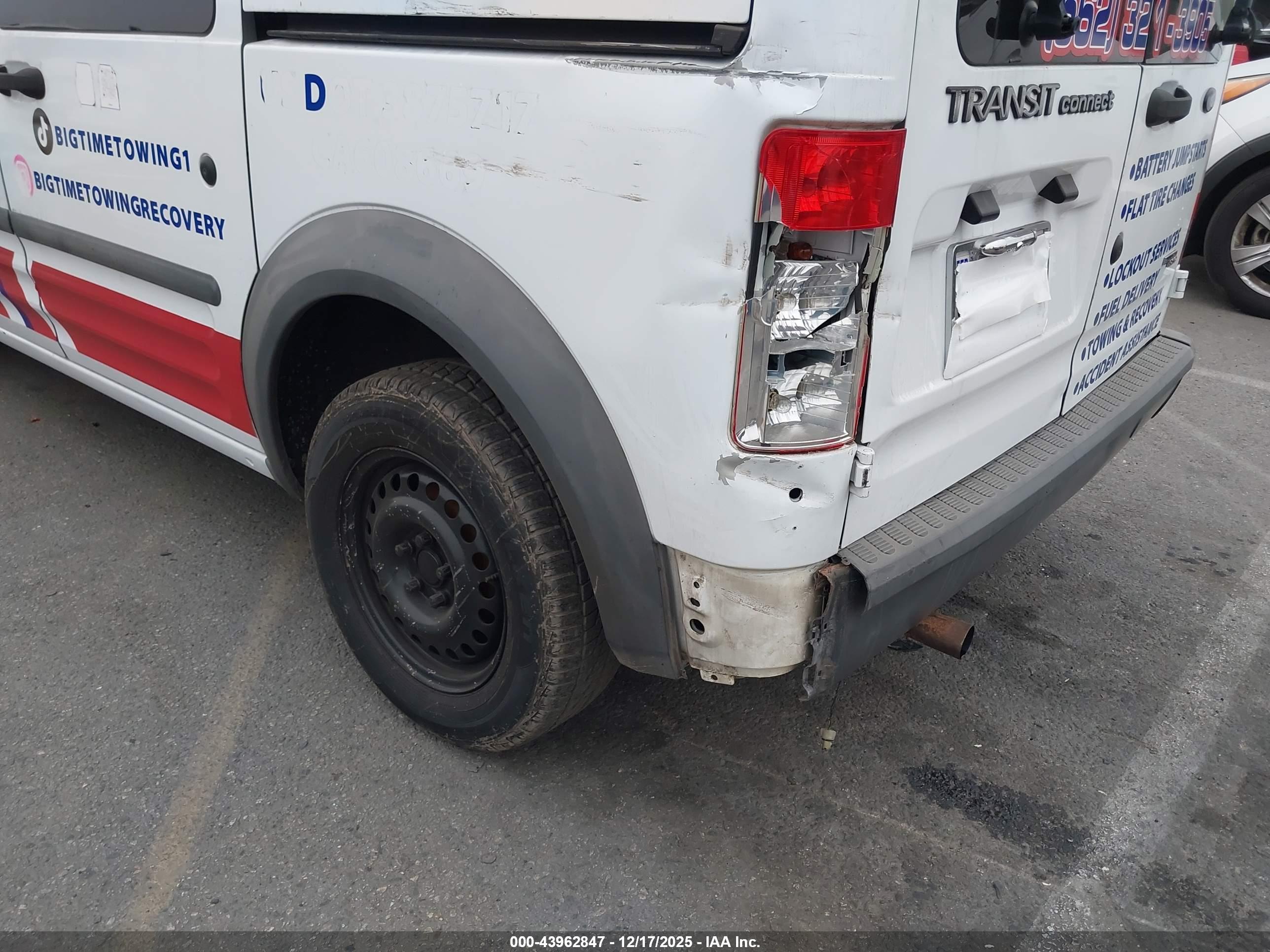FORD TRANSIT image 6