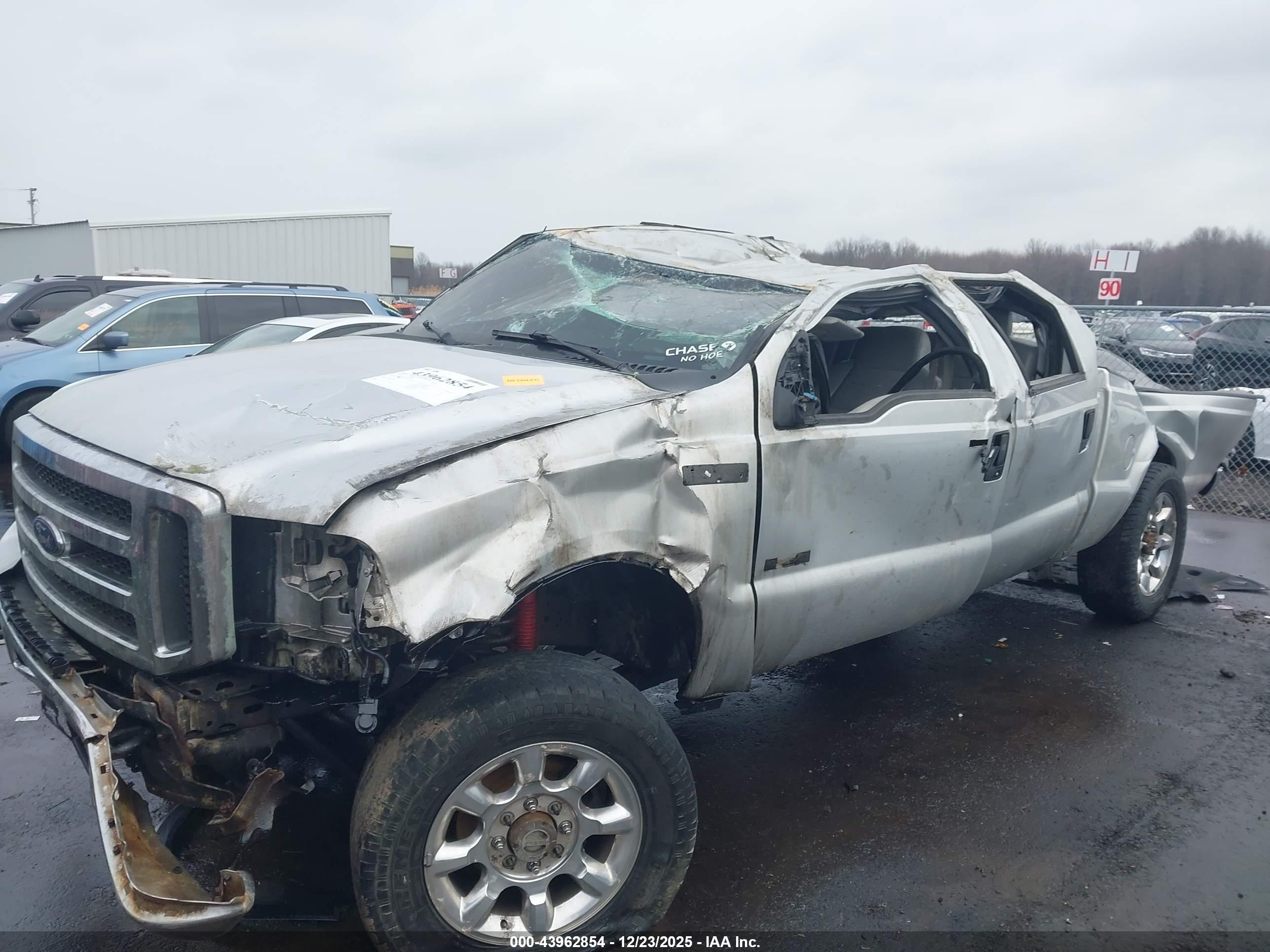 FORD F-250 image 6