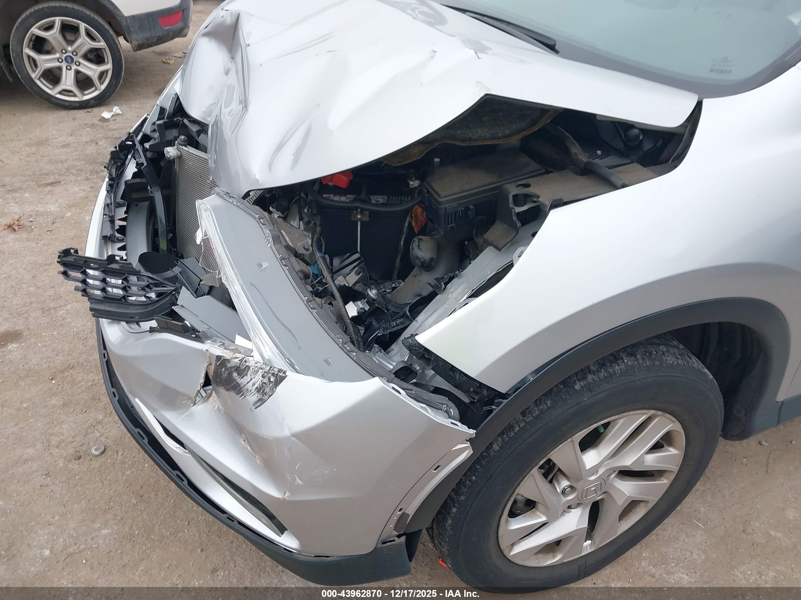 HONDA CR-V image 6