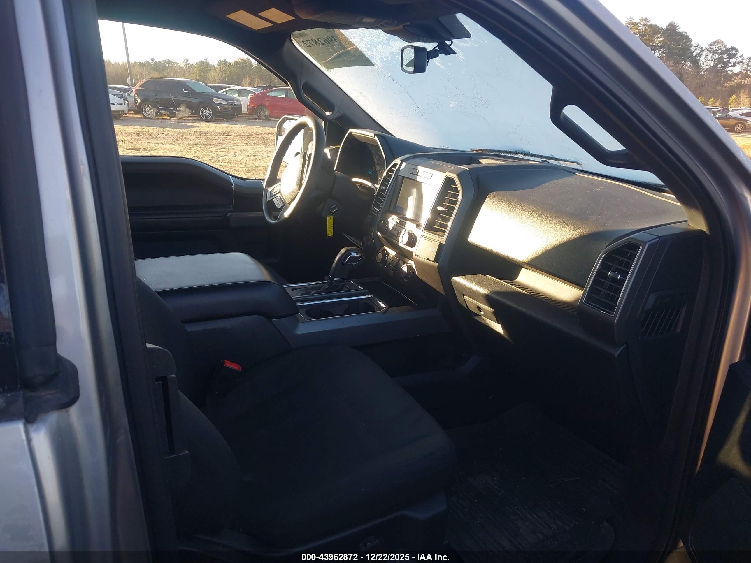 FORD F-150 image 5