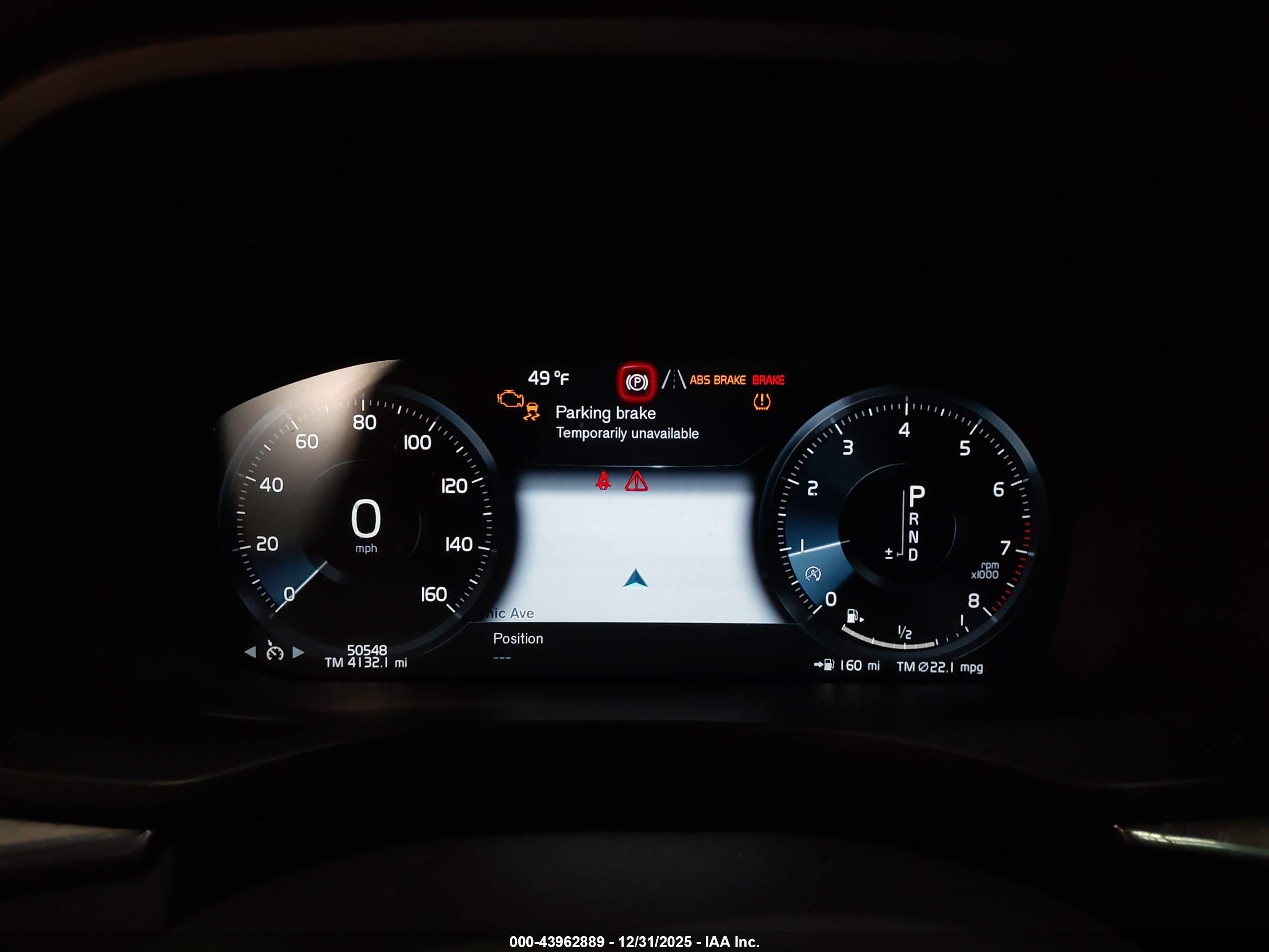 VOLVO XC60 image 7