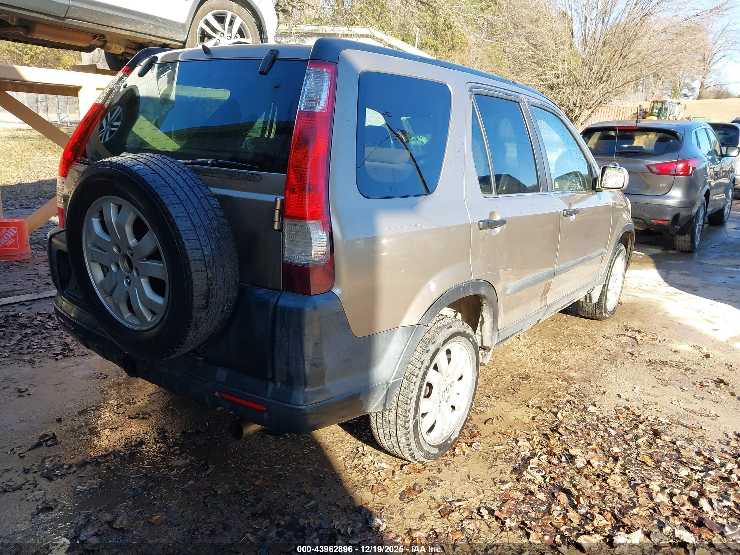 HONDA CR-V image 4