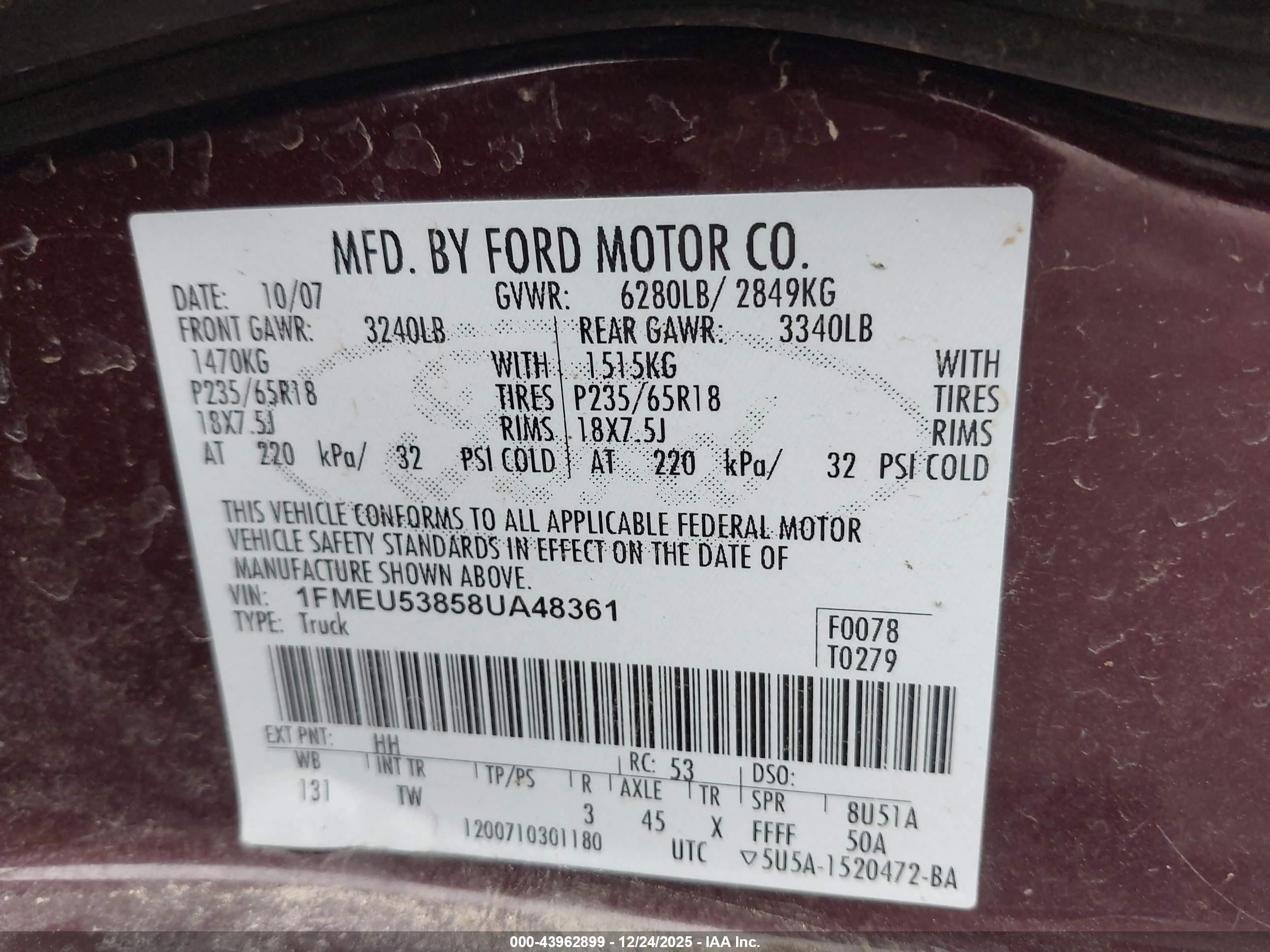 FORD EXPLORER image 9