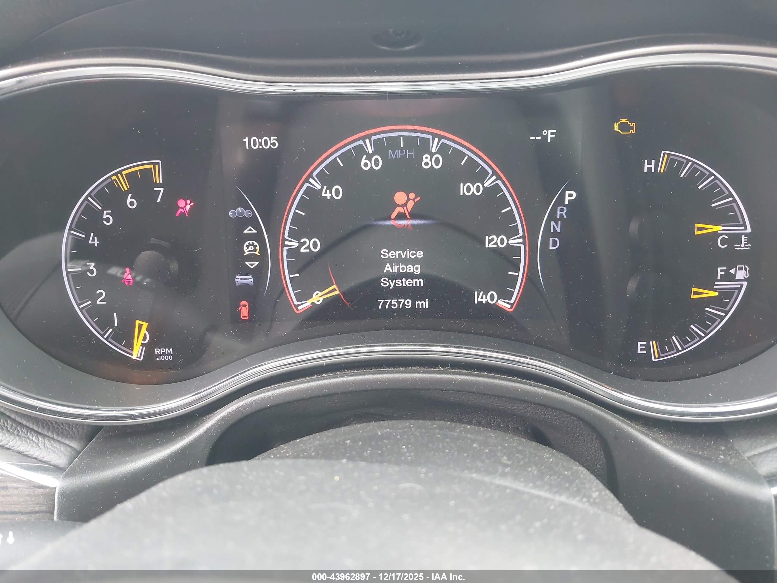 JEEP GRAND image 7