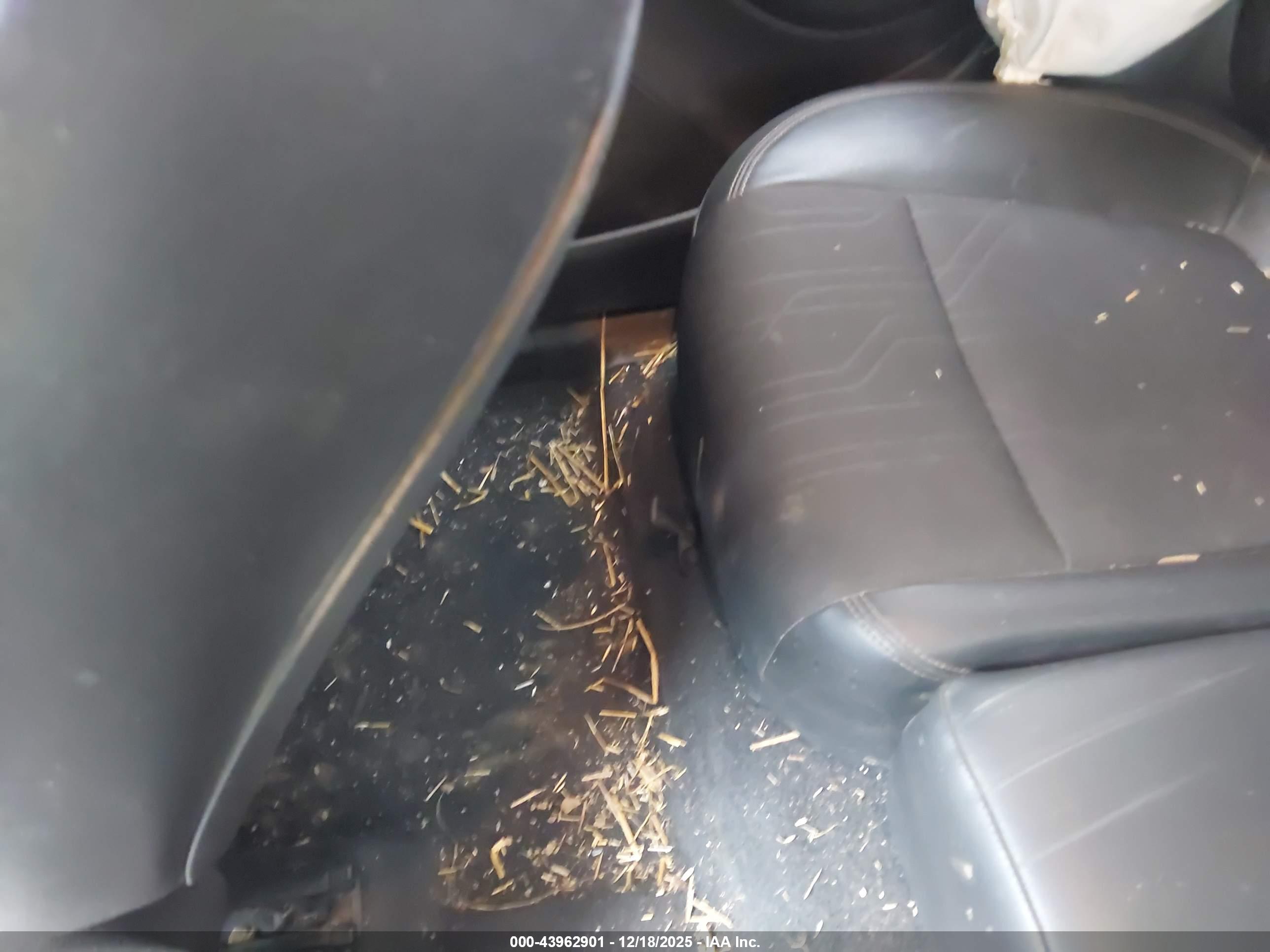 CHEVROLET TRAX image 8