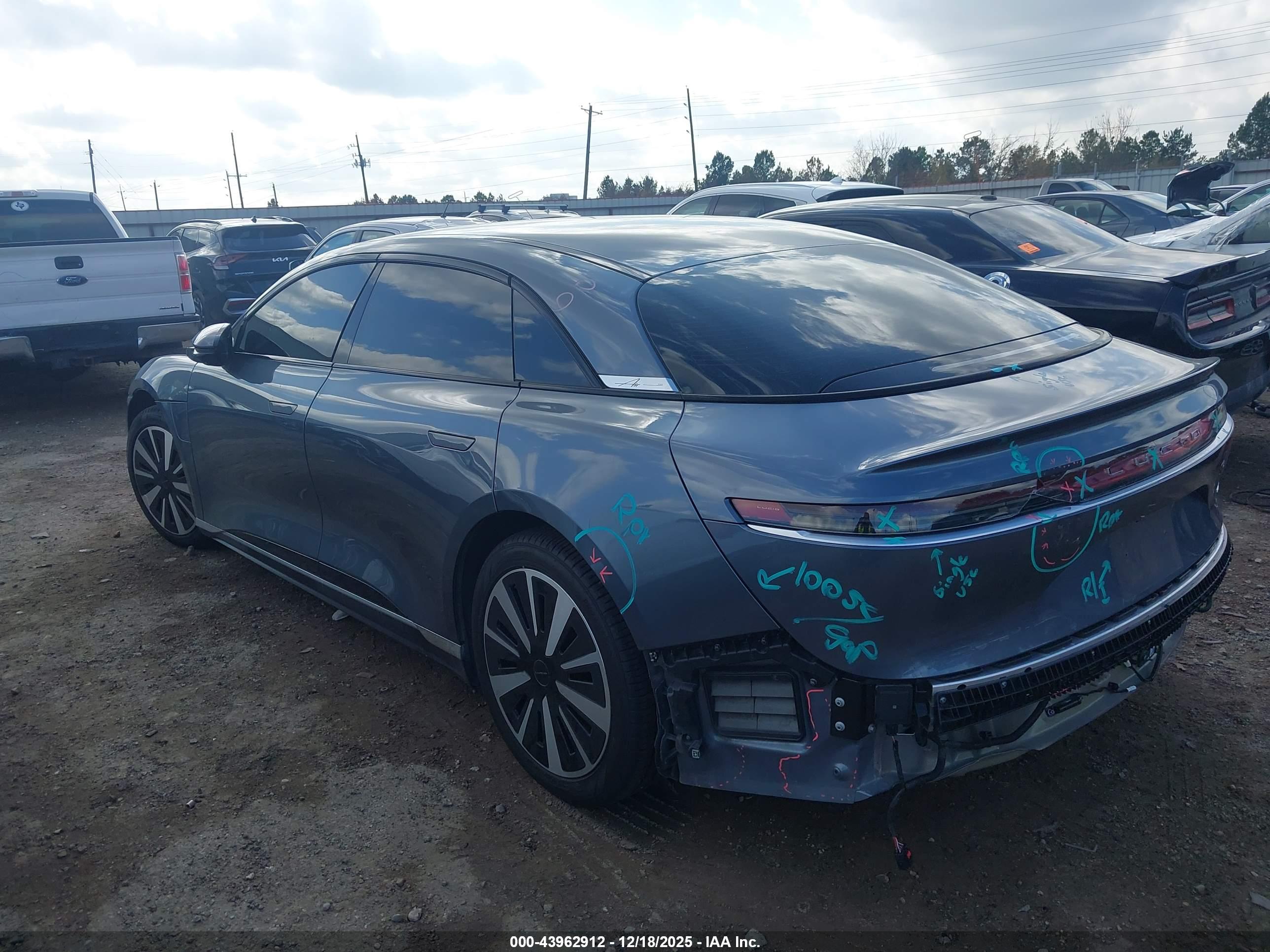 LUCID AIR image 3