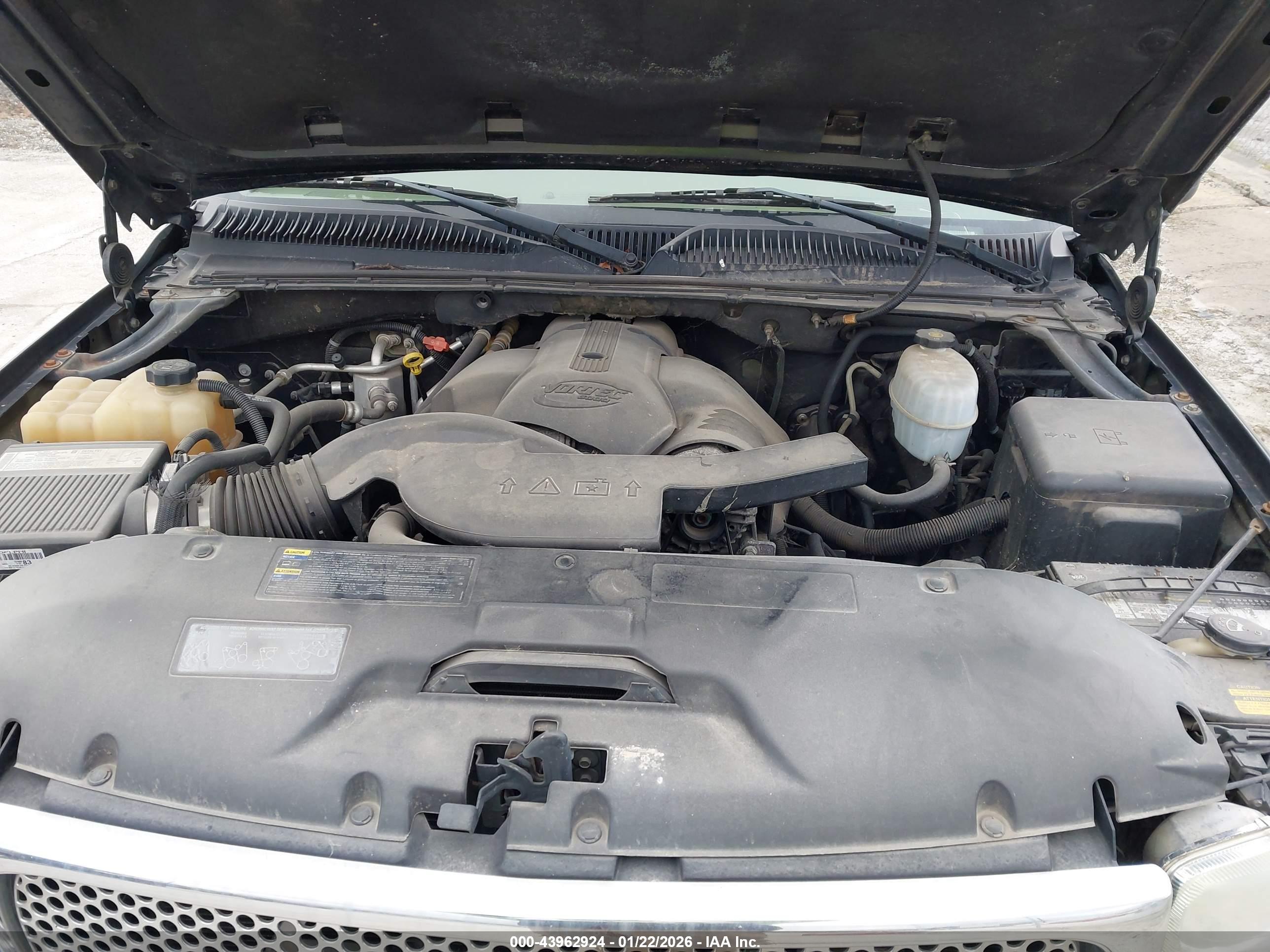 GMC YUKON image 10