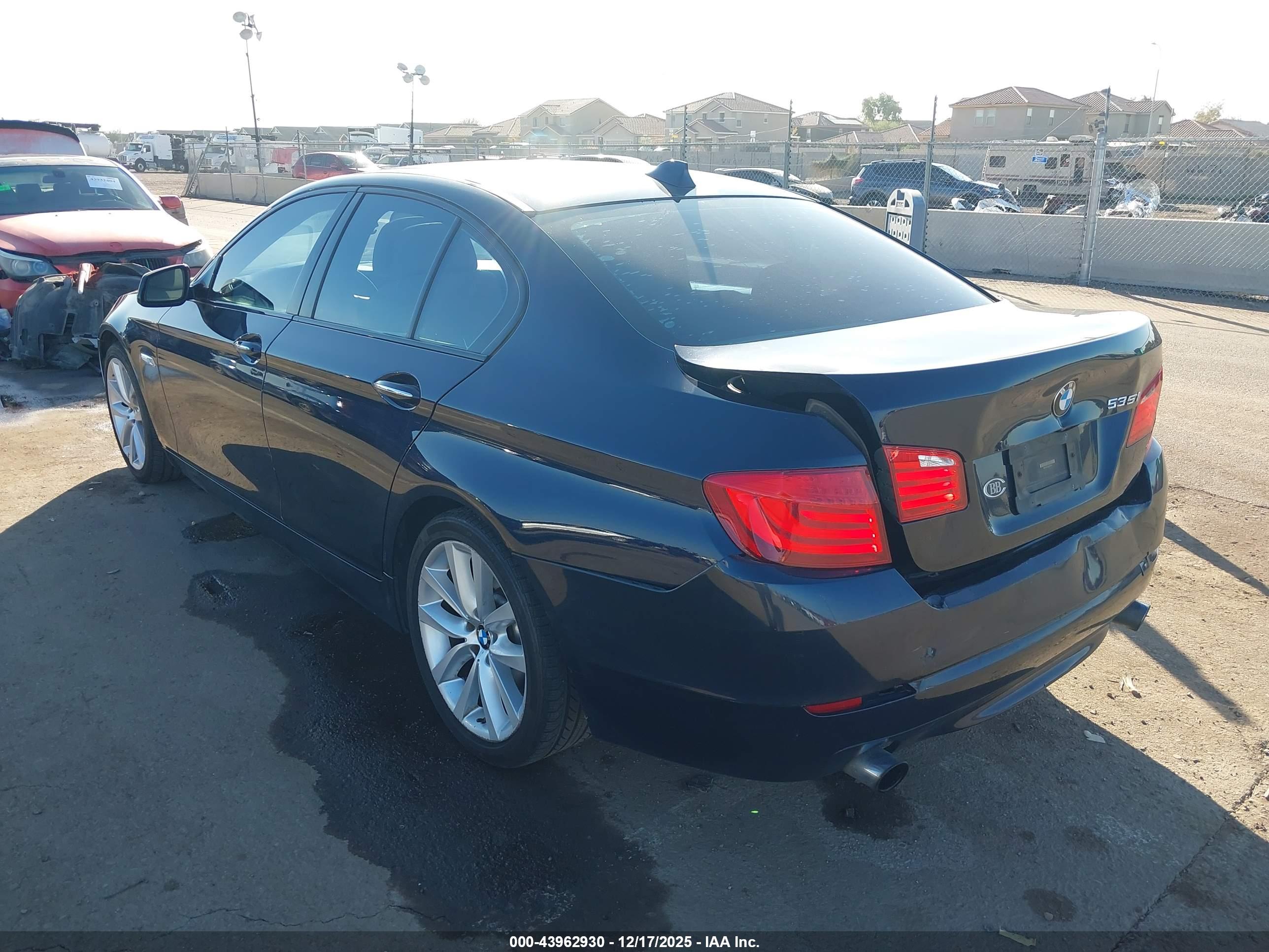 BMW 535I image 3