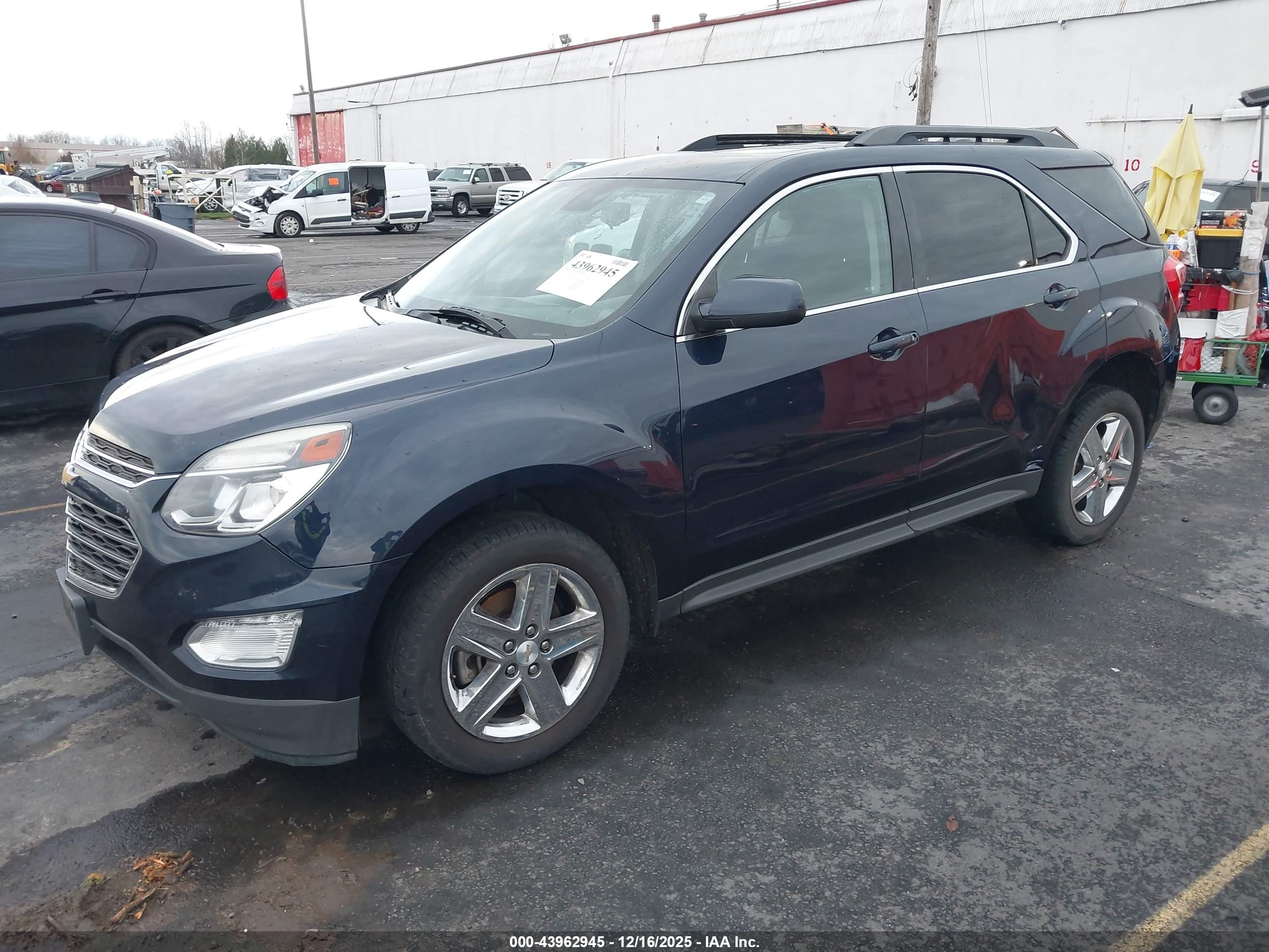 CHEVROLET EQUINOX image 2