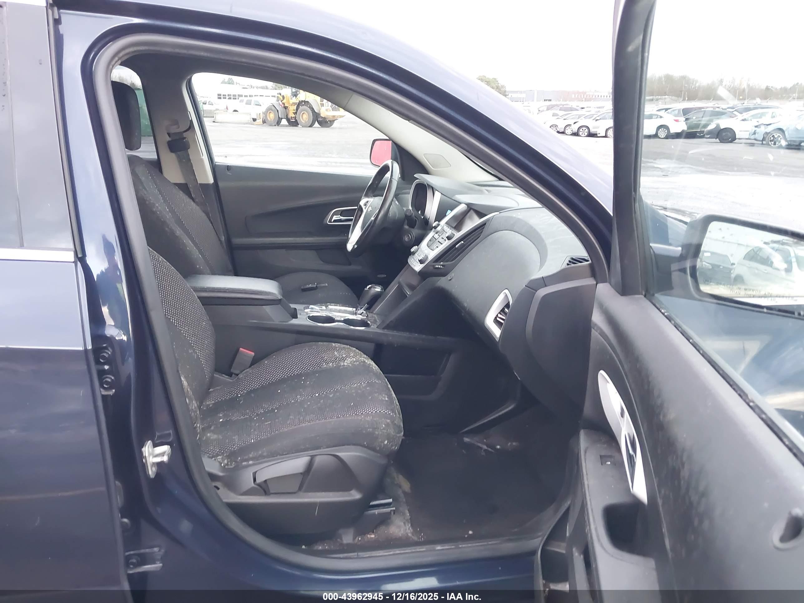 CHEVROLET EQUINOX image 5