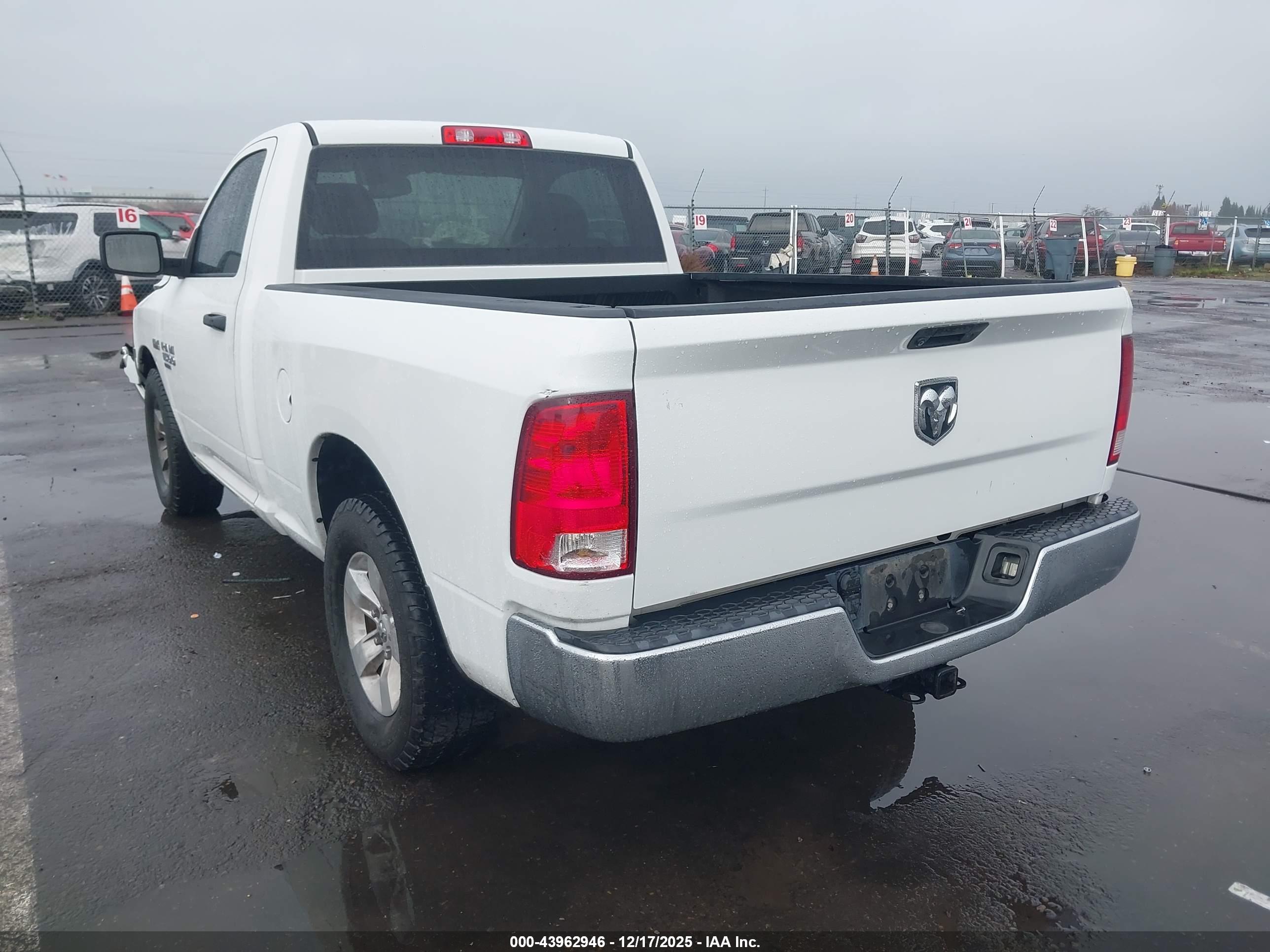 RAM 1500 image 3