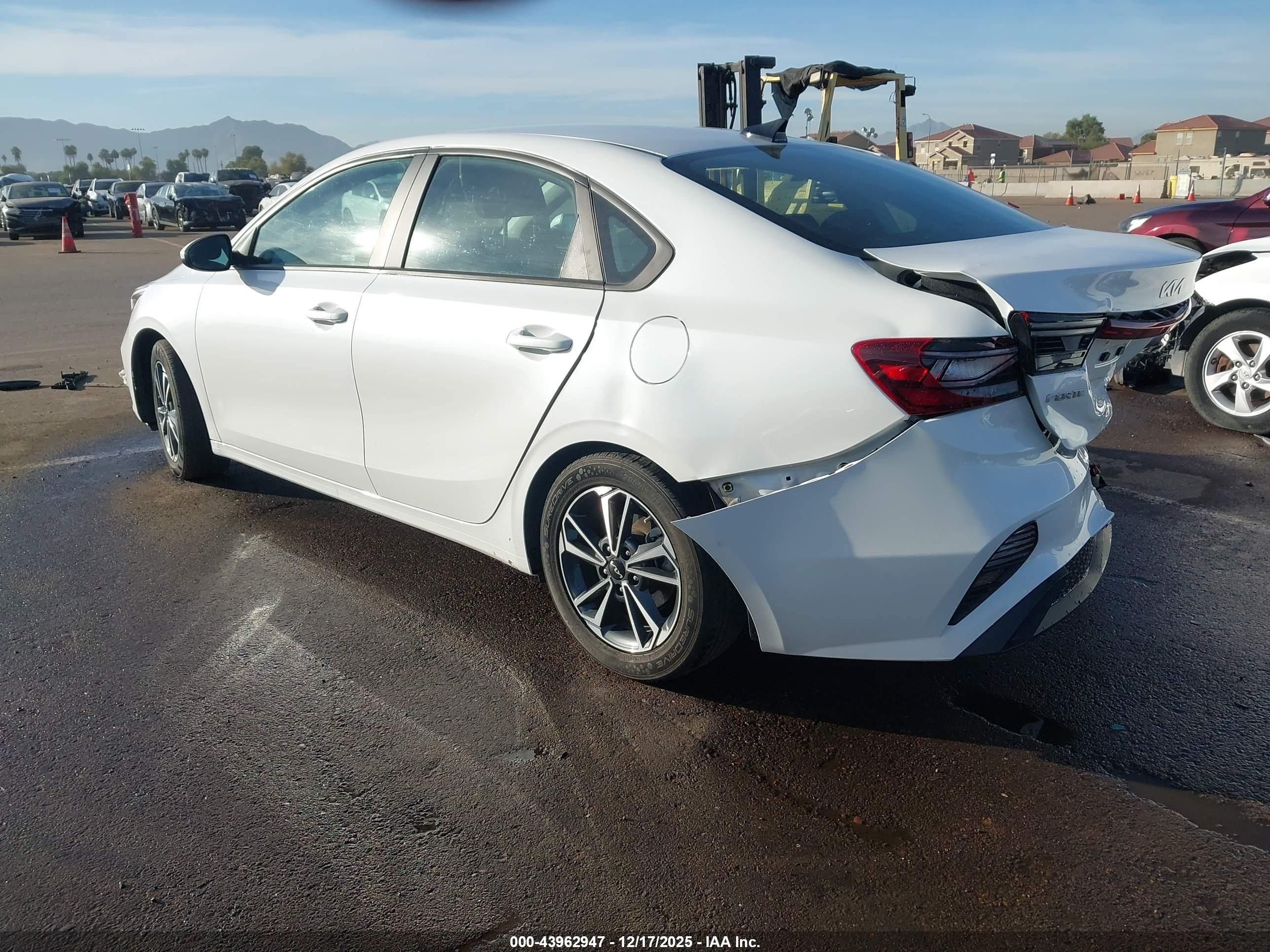 KIA FORTE image 3