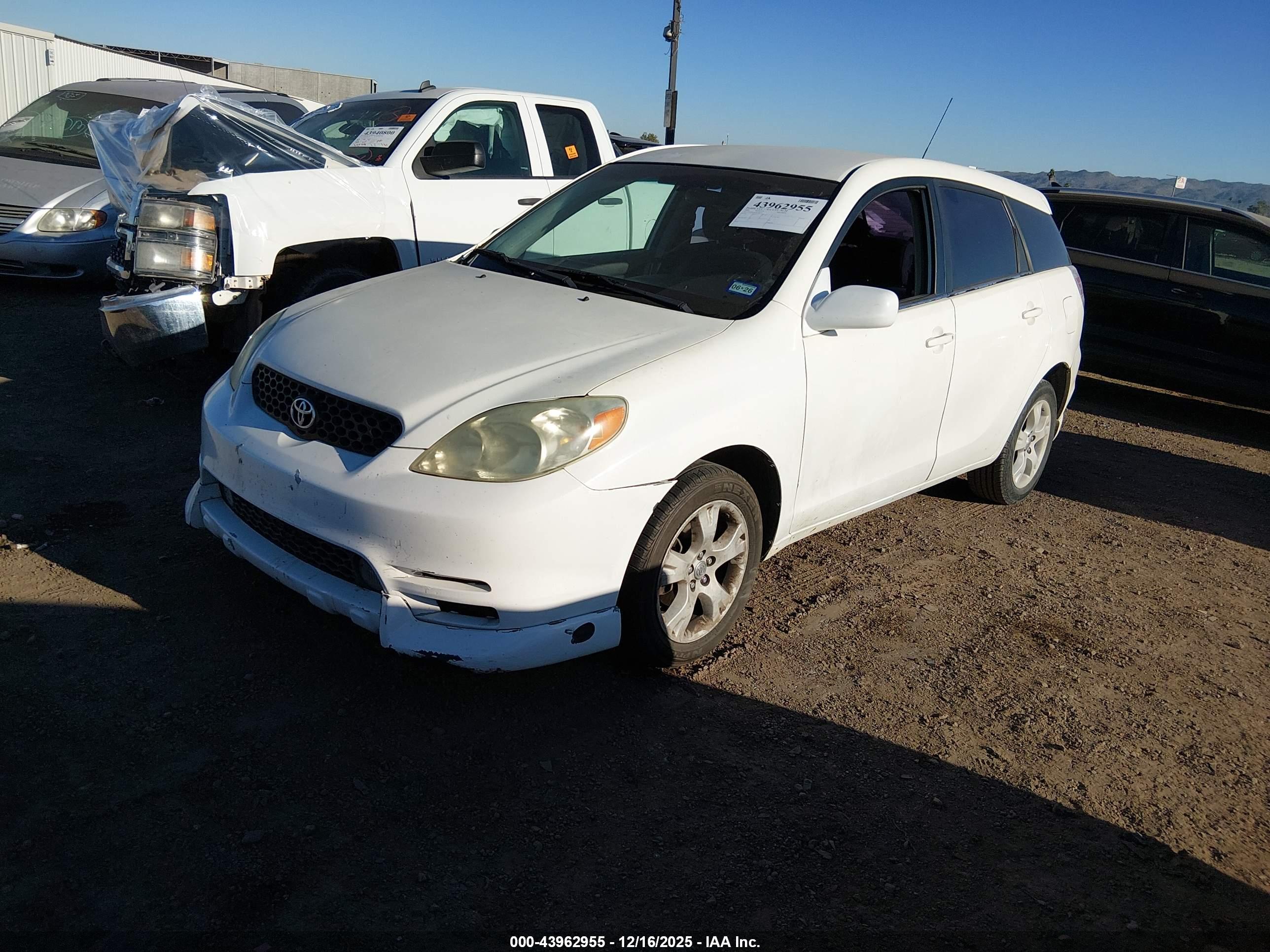 TOYOTA MATRIX image 2