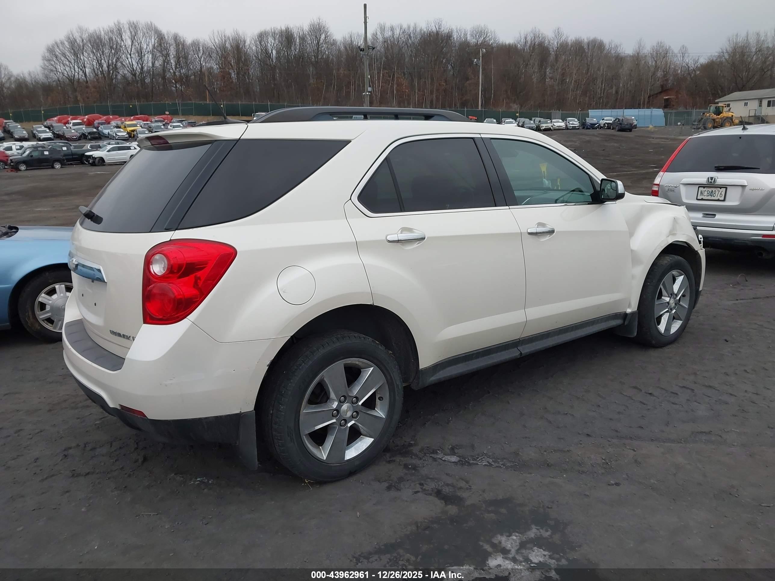 CHEVROLET EQUINOX image 4