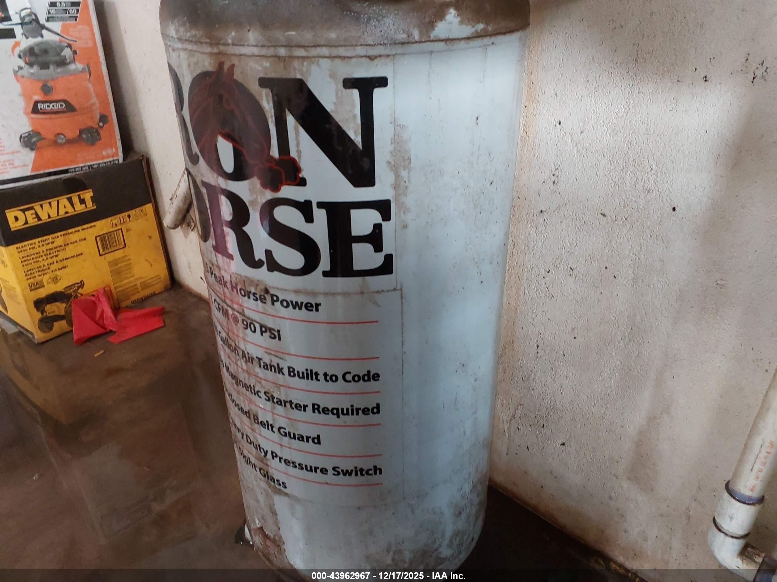 IRON HORSE image 3