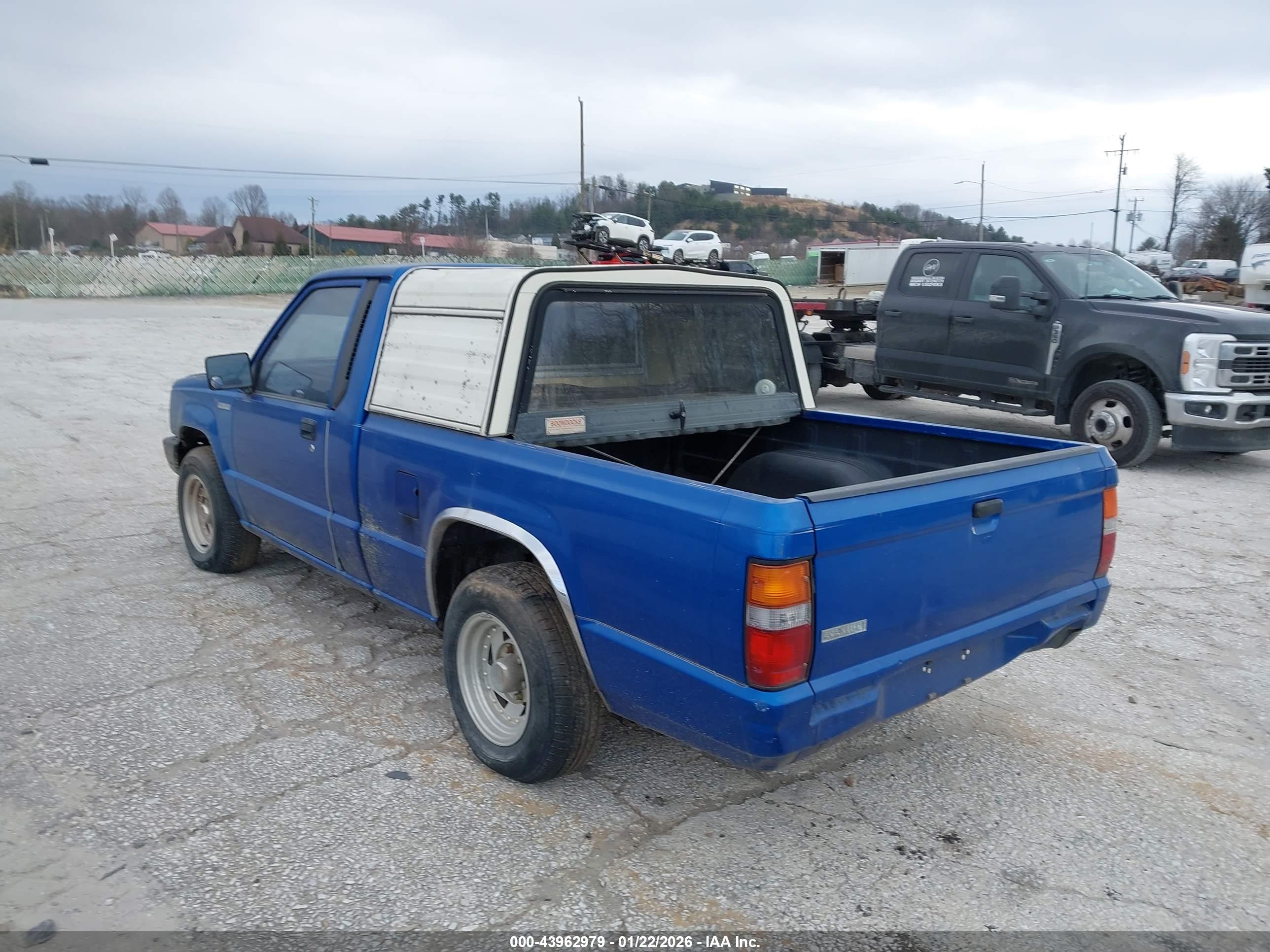 MITSUBISHI MIGHTY image 3