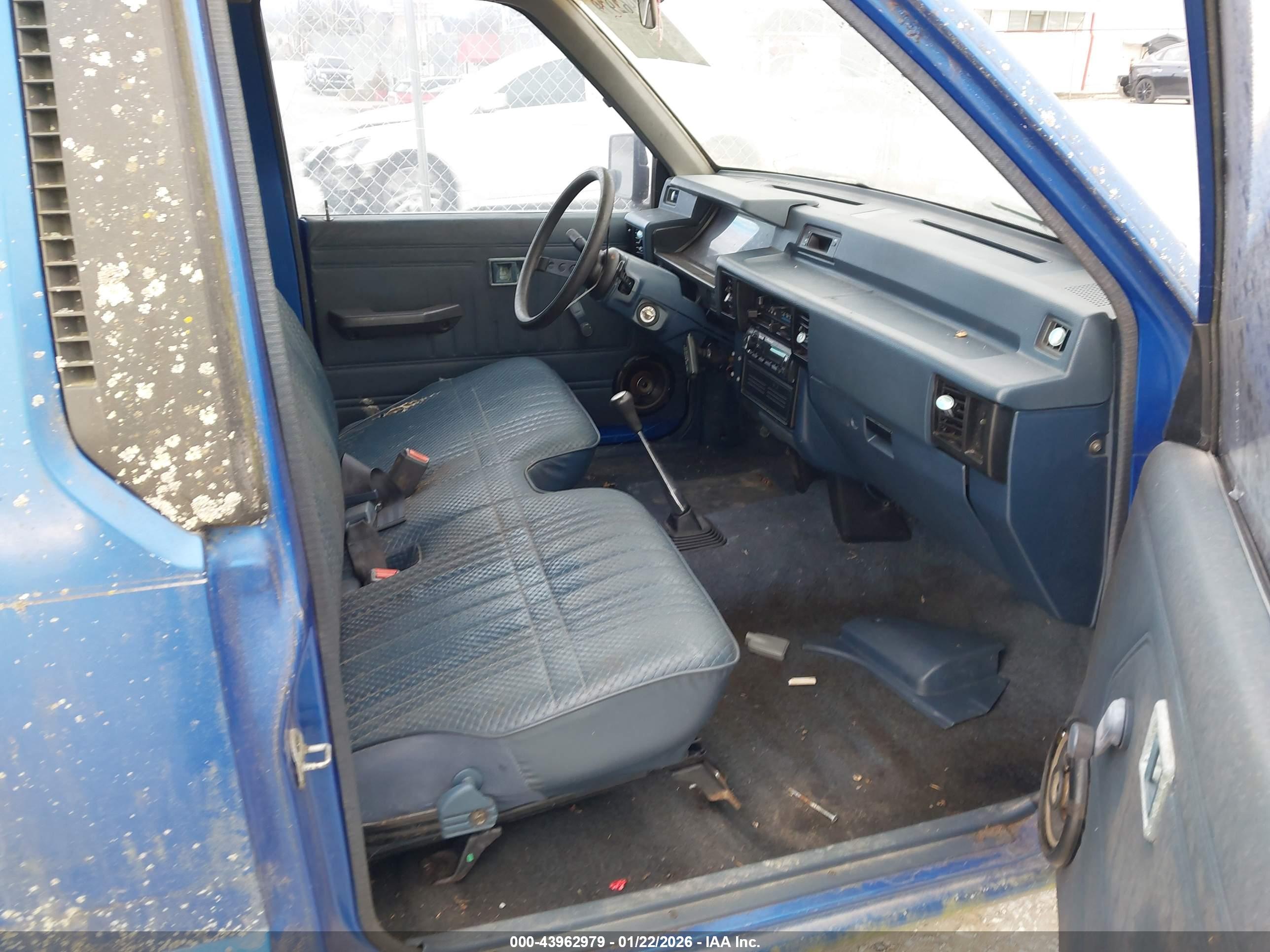 MITSUBISHI MIGHTY image 5