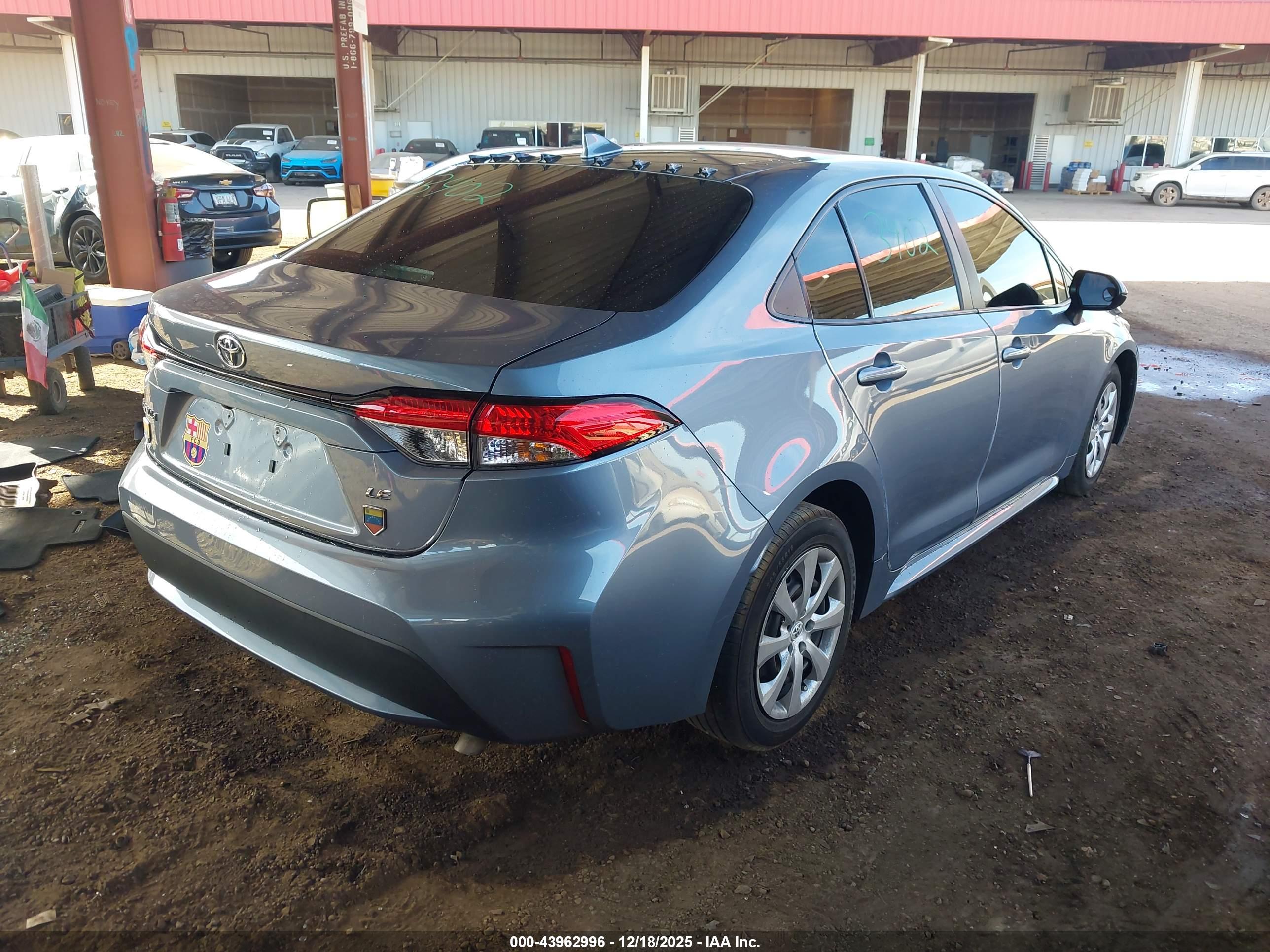 TOYOTA COROLLA image 4