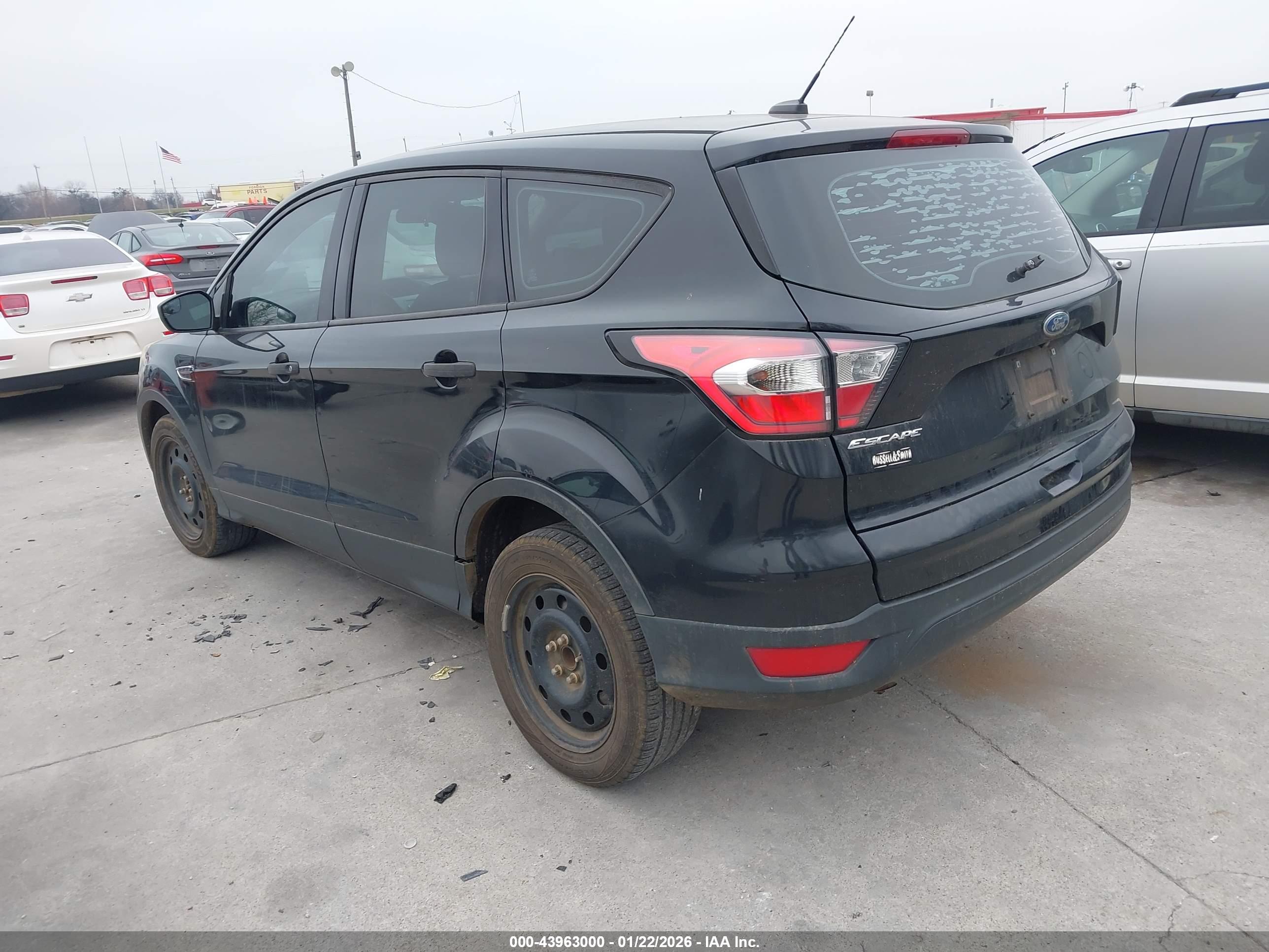 FORD ESCAPE image 3