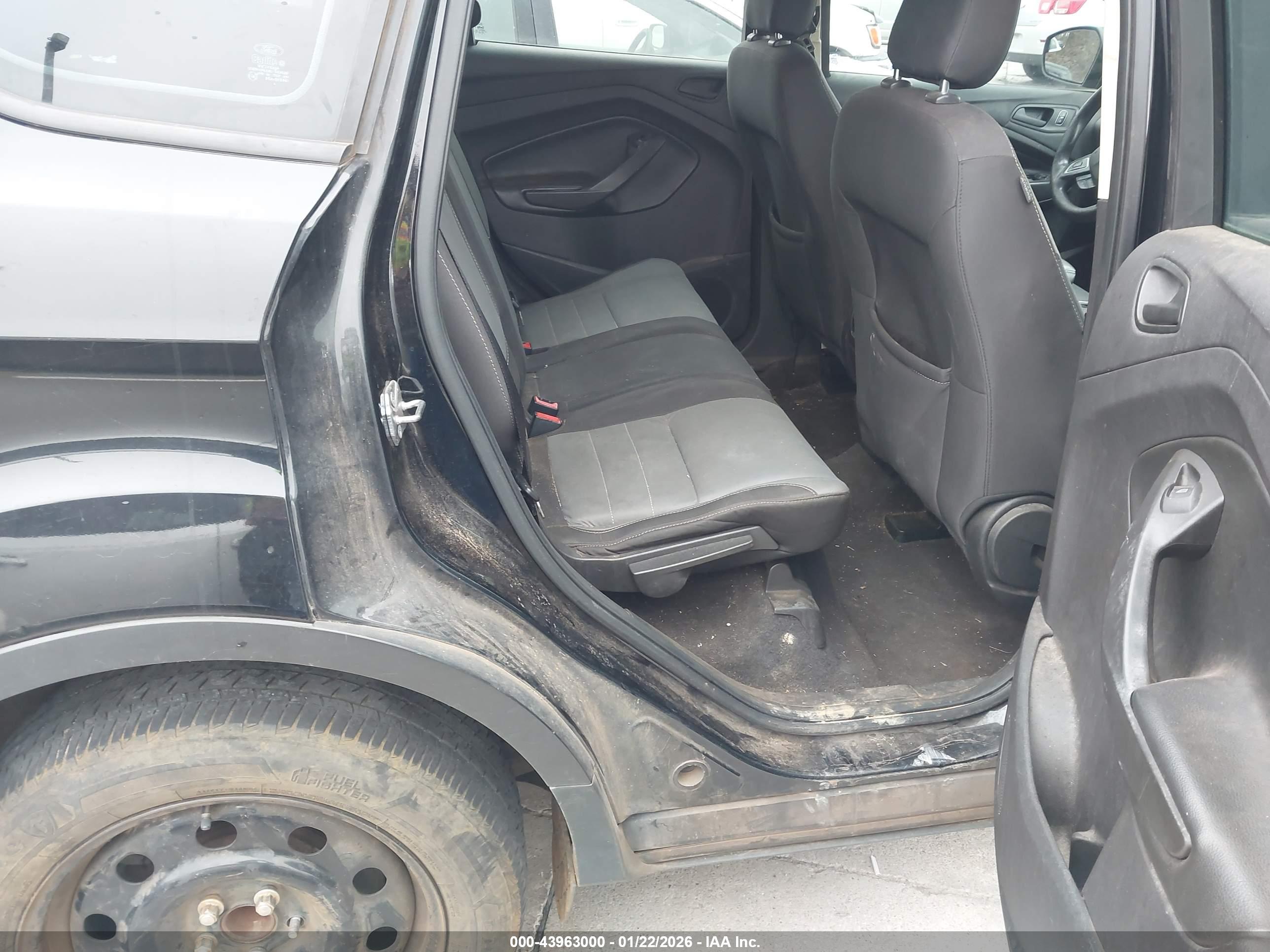 FORD ESCAPE image 8