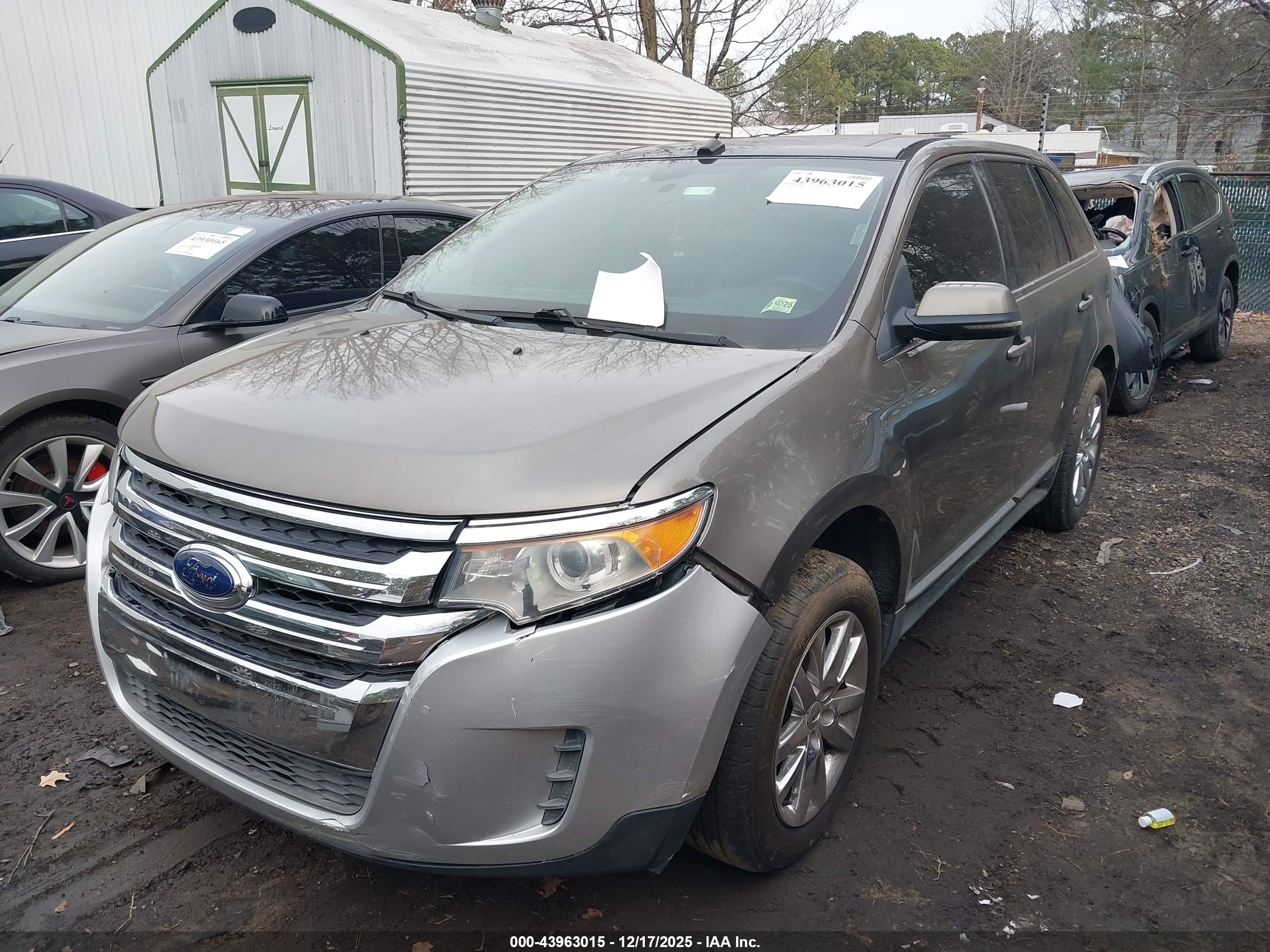 FORD EDGE image 2