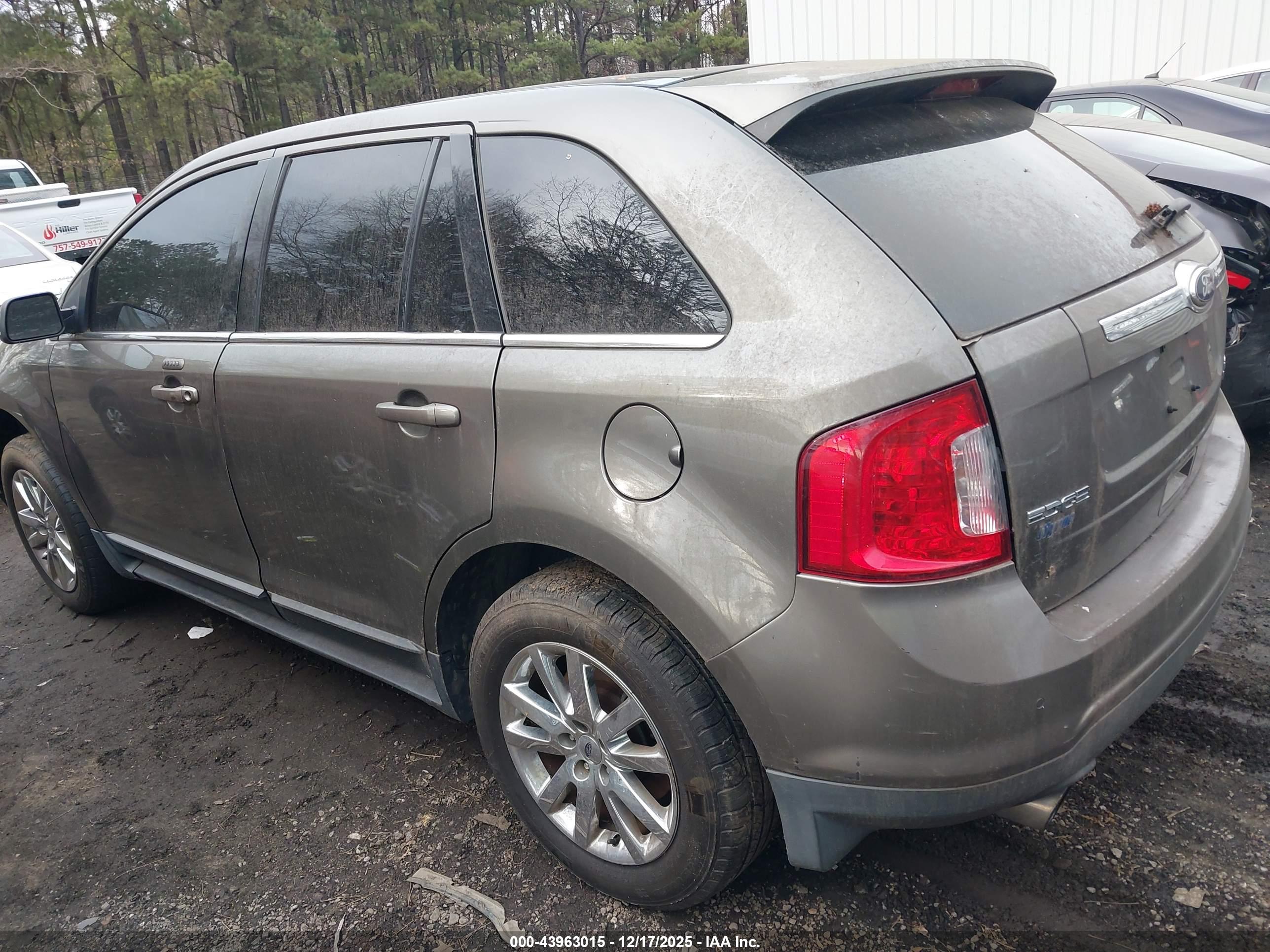 FORD EDGE image 3