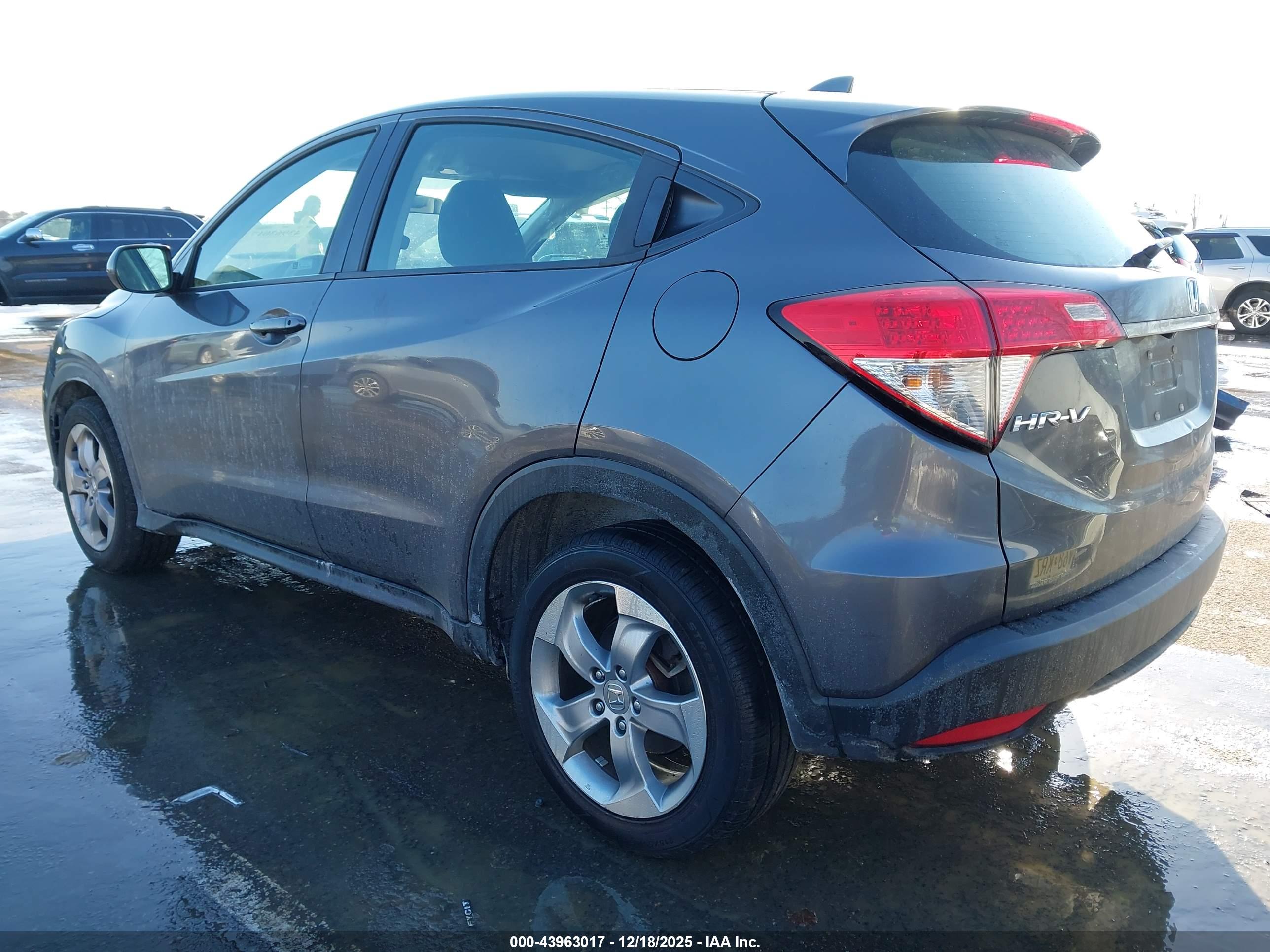 HONDA HR-V image 3