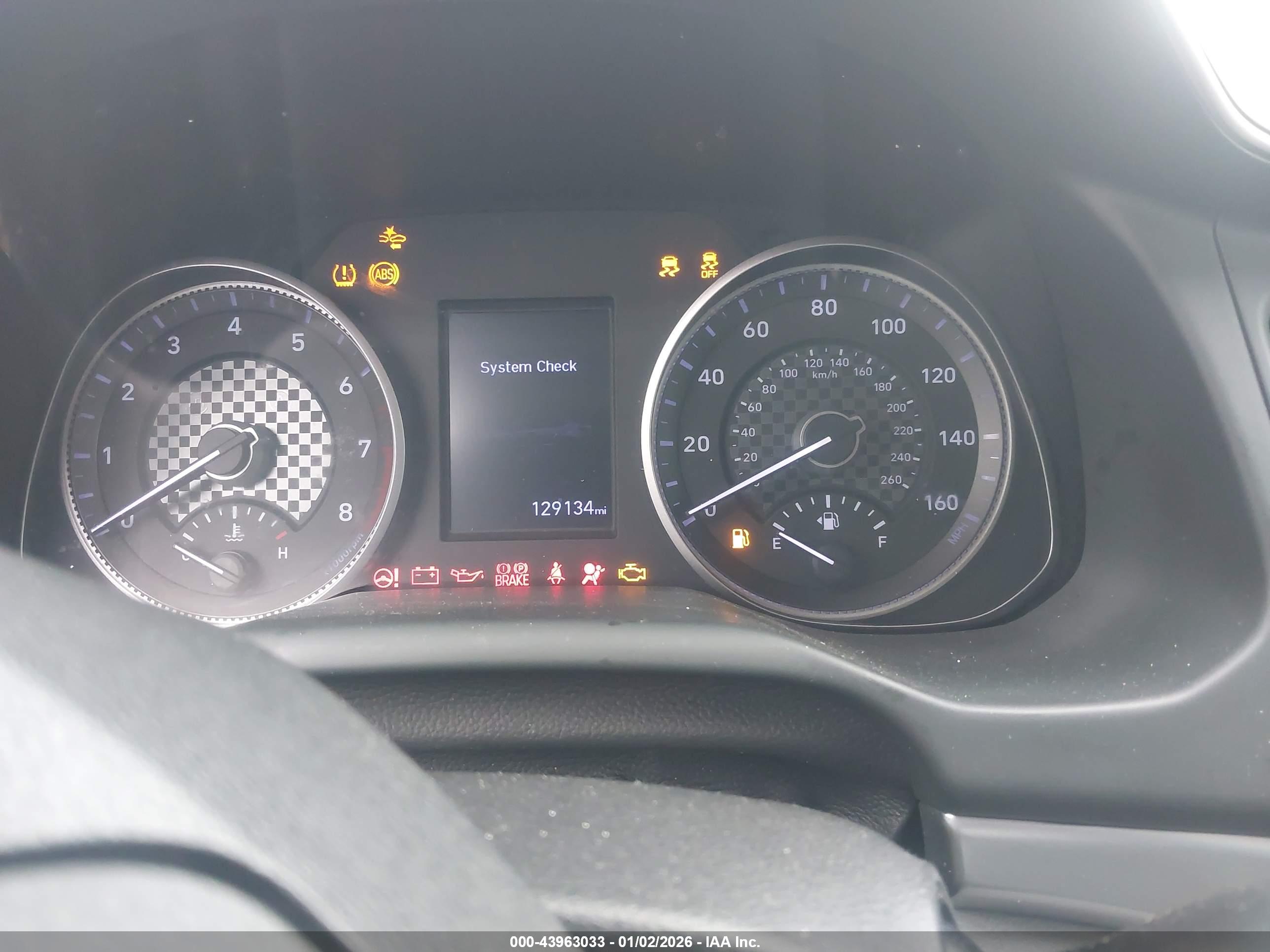 HYUNDAI ELANTRA image 7