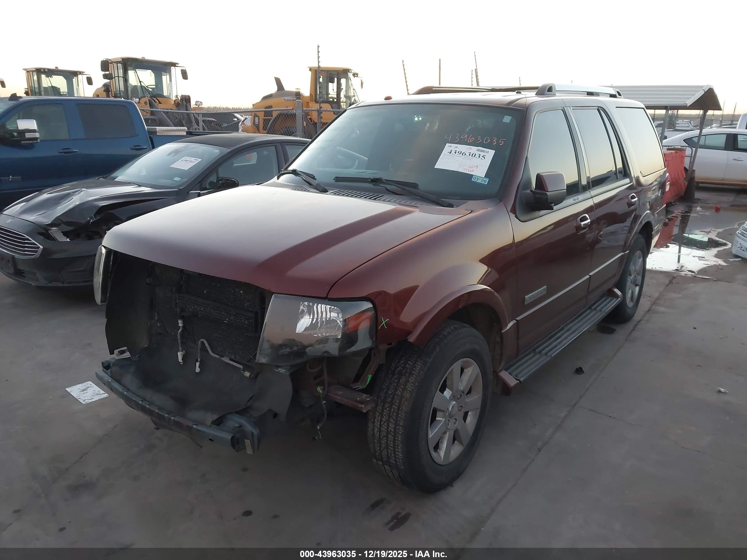 FORD EXPEDITION image 2